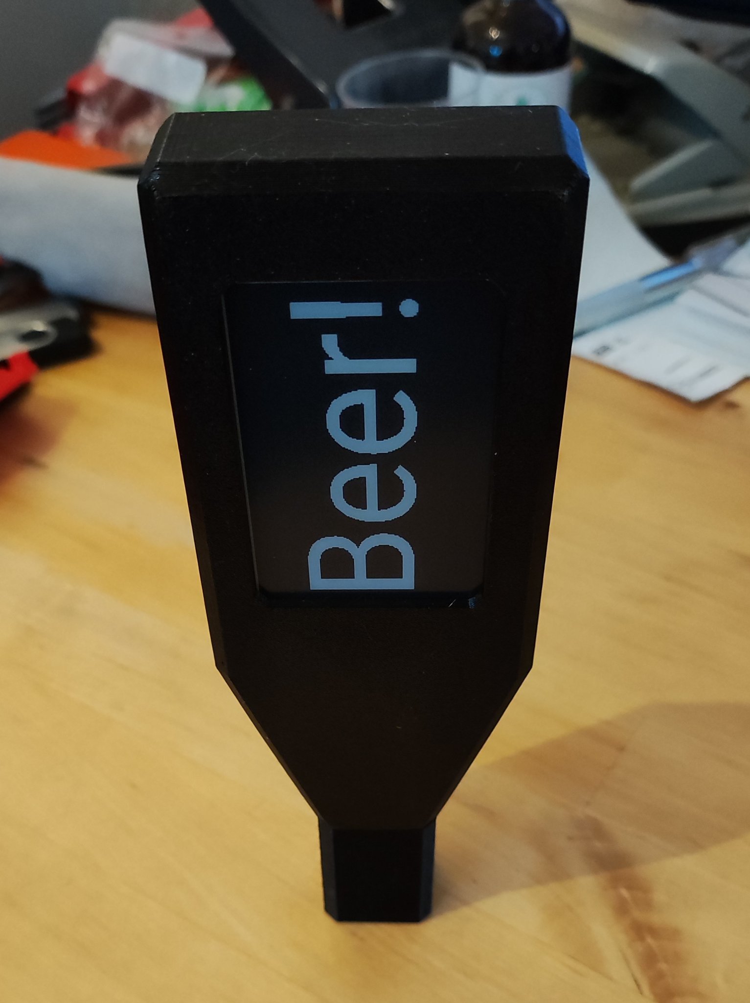 Tay Nắm Vòi Bia Có Màn Hình NFC E Ink (Ren Vặn)