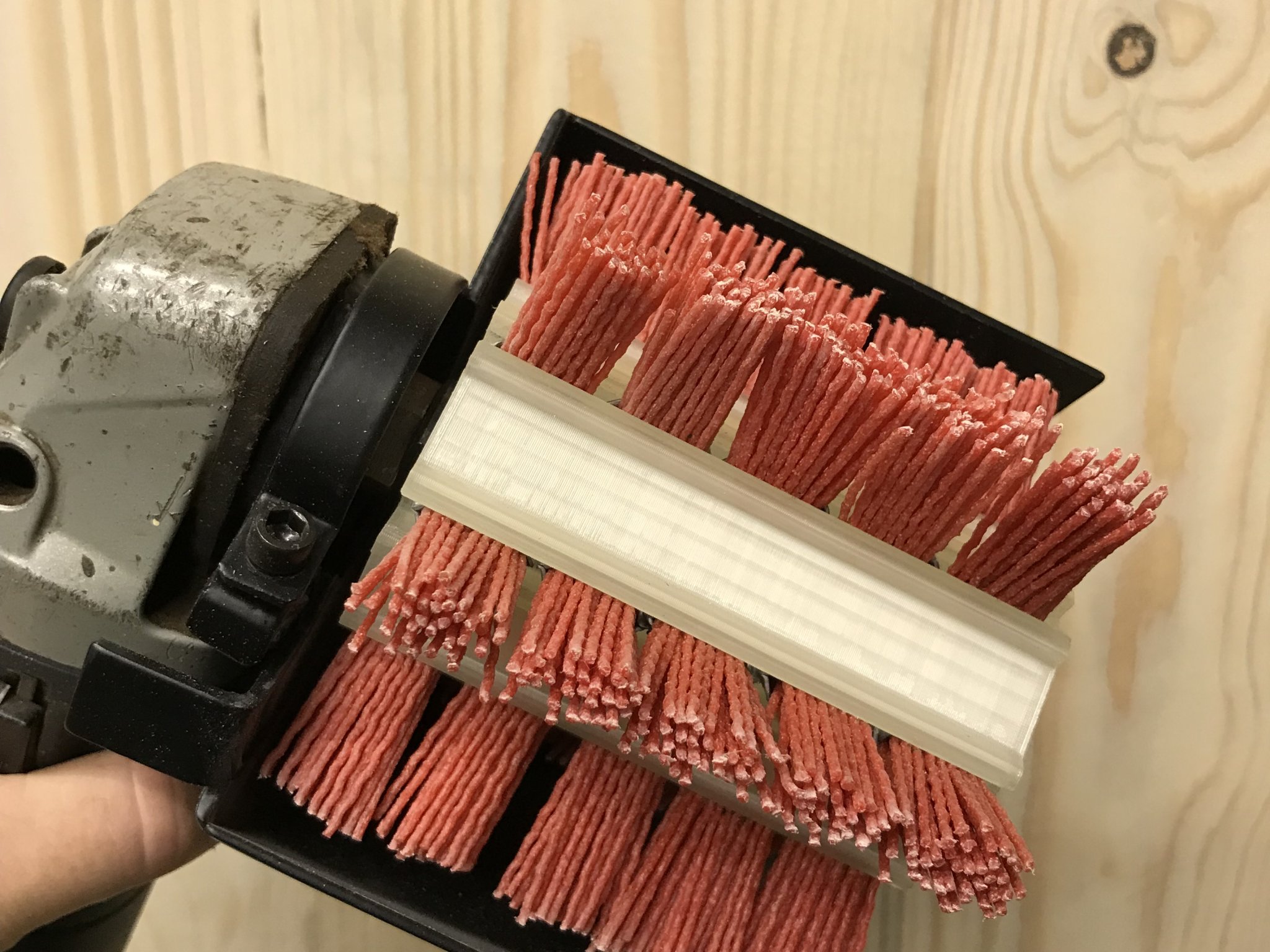 Tiêu đề Shou Sugi Ban máy chà nhám bánh xe nylon Tóm tắt Bàn ch