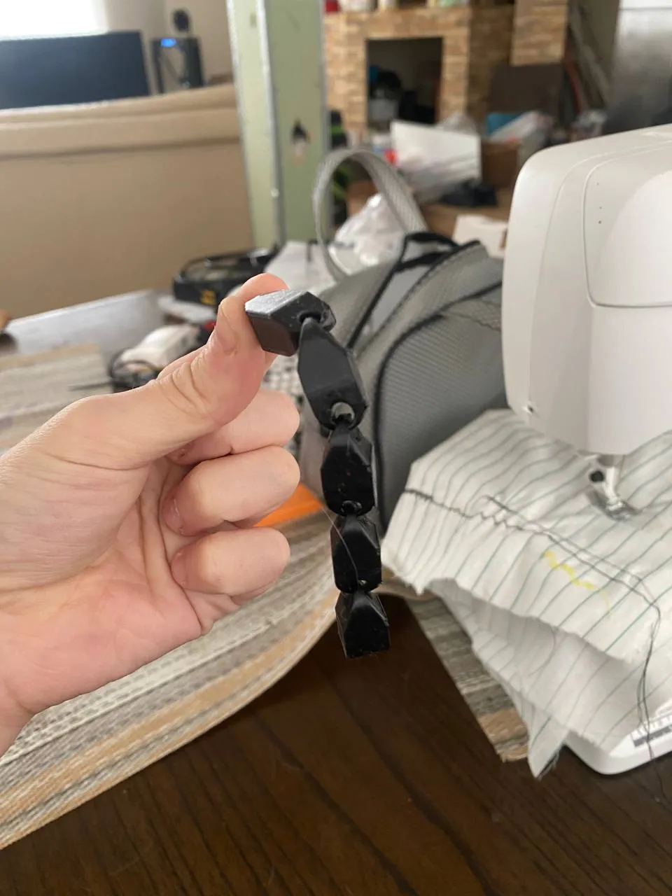 Móc khóa bản lề hình chuỗi Mân Côi