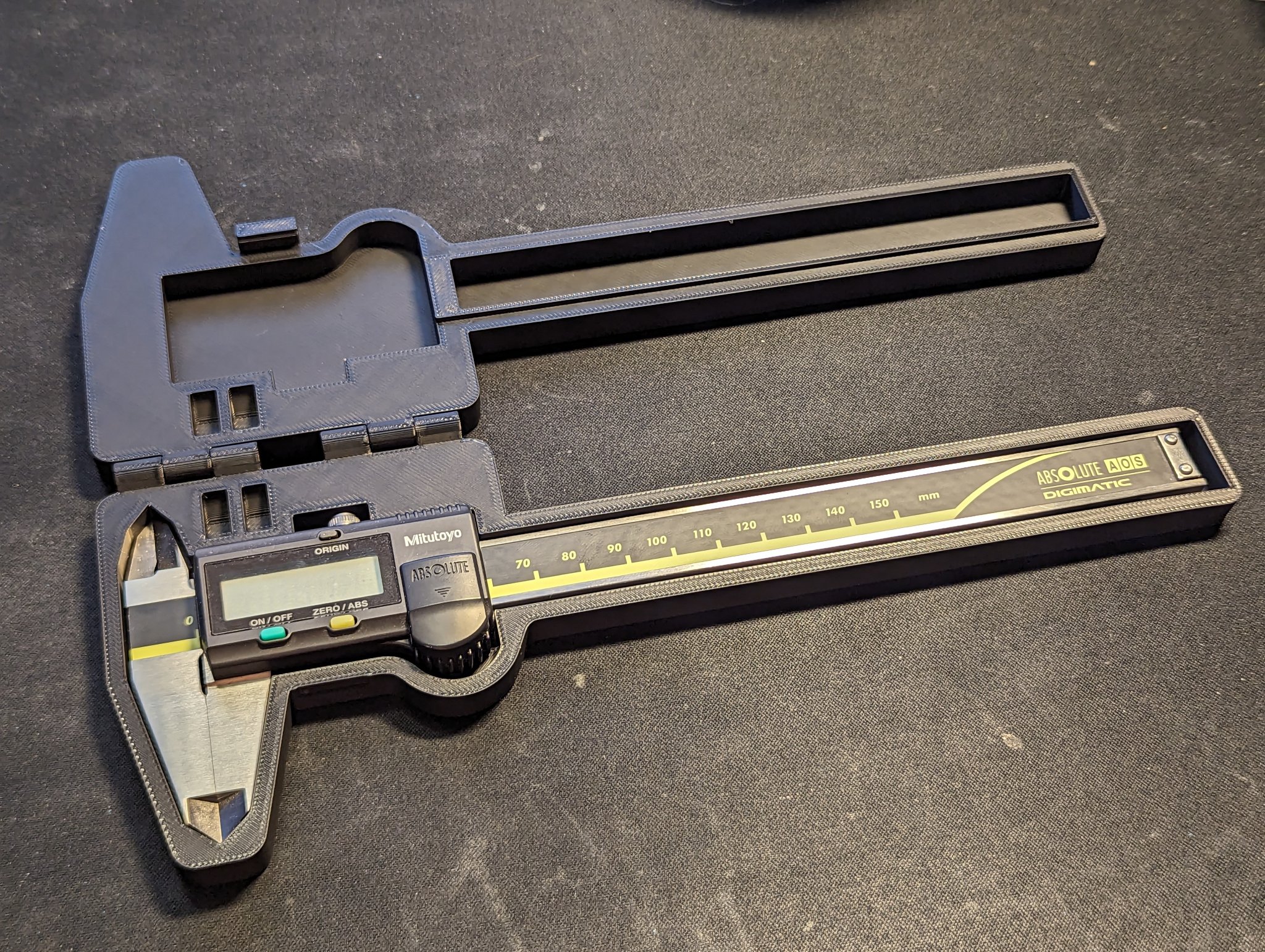 Tiêu đề Digital Caliper Case Mitutoyo logo thay đổi phông chữ Tóm t