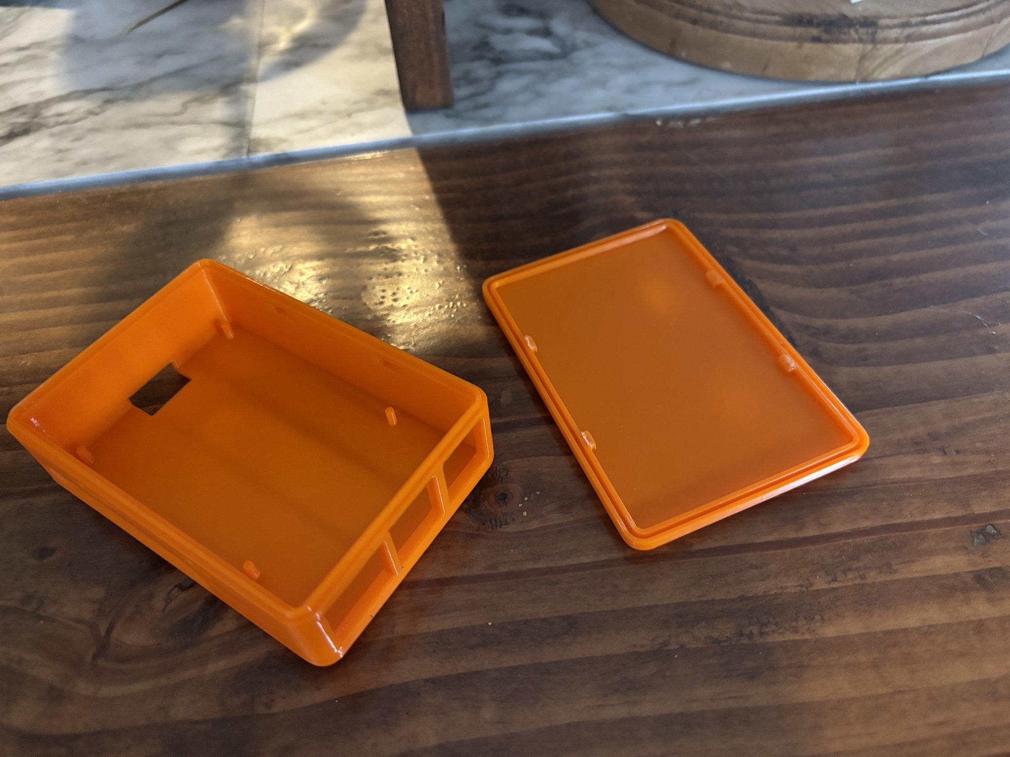 Tiêu đề vỏ Raspberry Pi 3 Tóm tắt Vỏ Raspberry Pi 3 đơn giản c