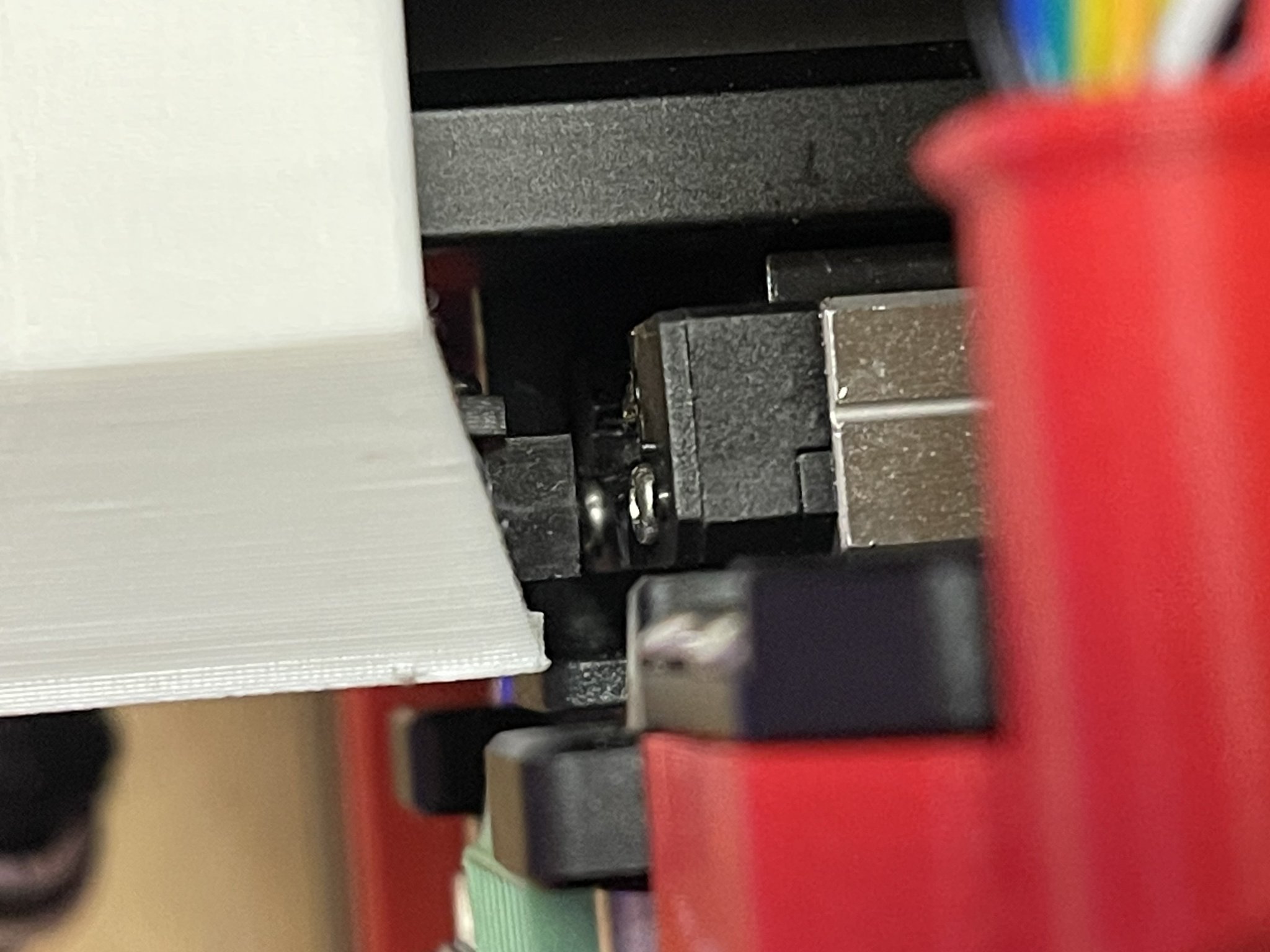 Tiêu đề Kobra NeoGo X-Axis Endstop Mount Tóm tắt Giá đỡ cuối đ