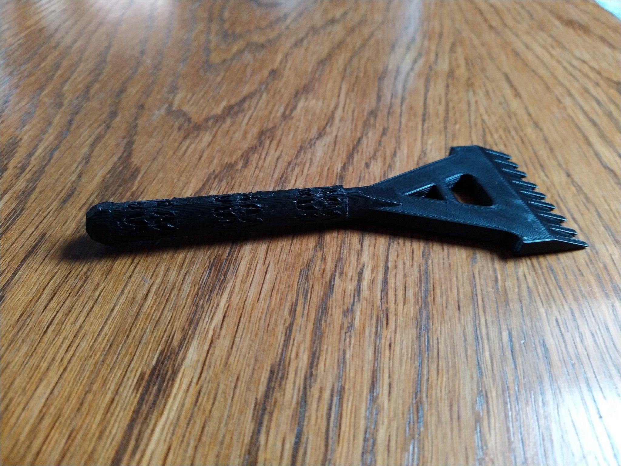 Title škrabka na auto Tóm tắt škrabka slouží na škrabaní sněhu nebo