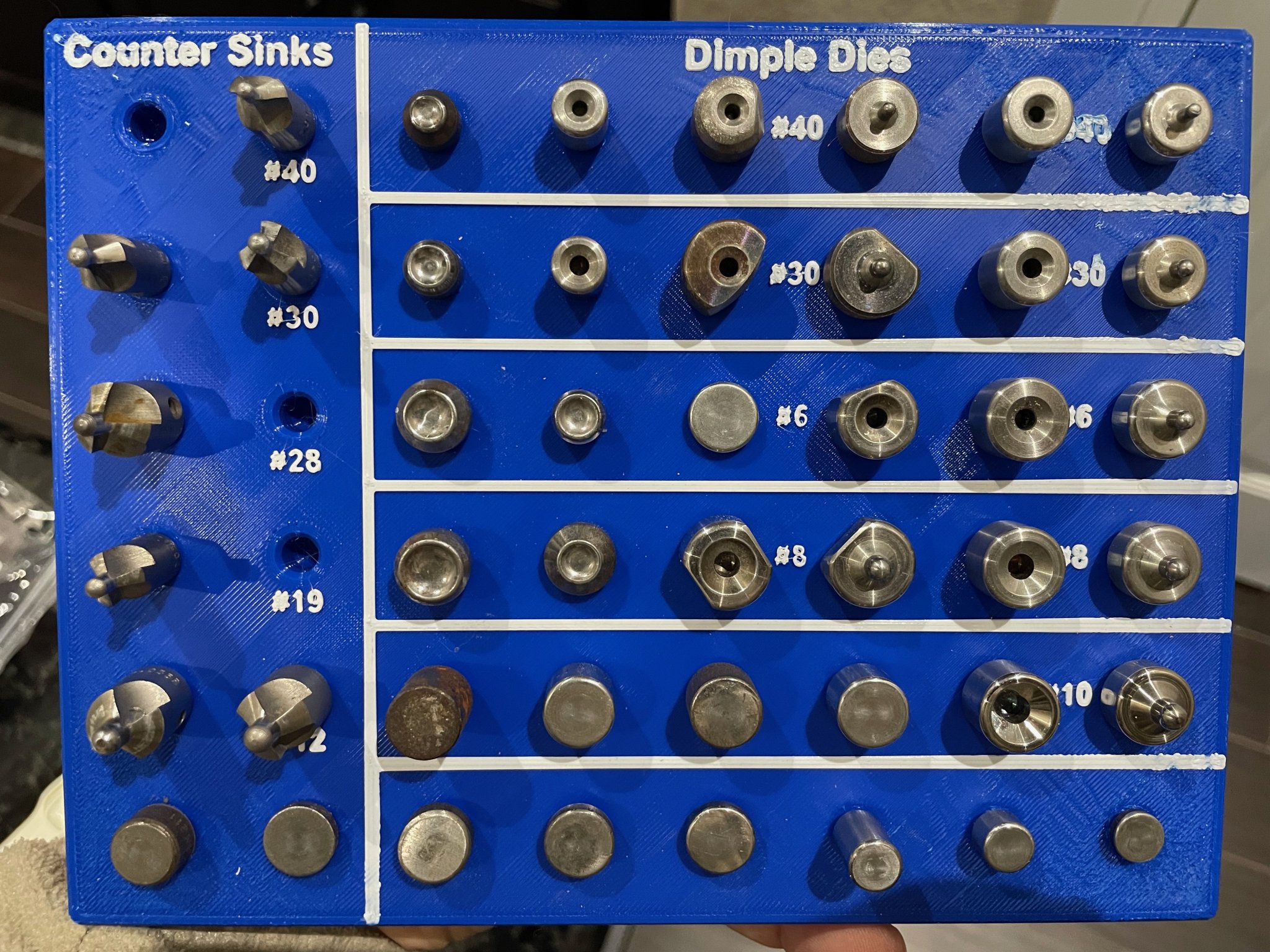 Tiêu đề Giá đỡ khuôn lúm đồng tiền 8x6 Tóm tắt Giá đỡ