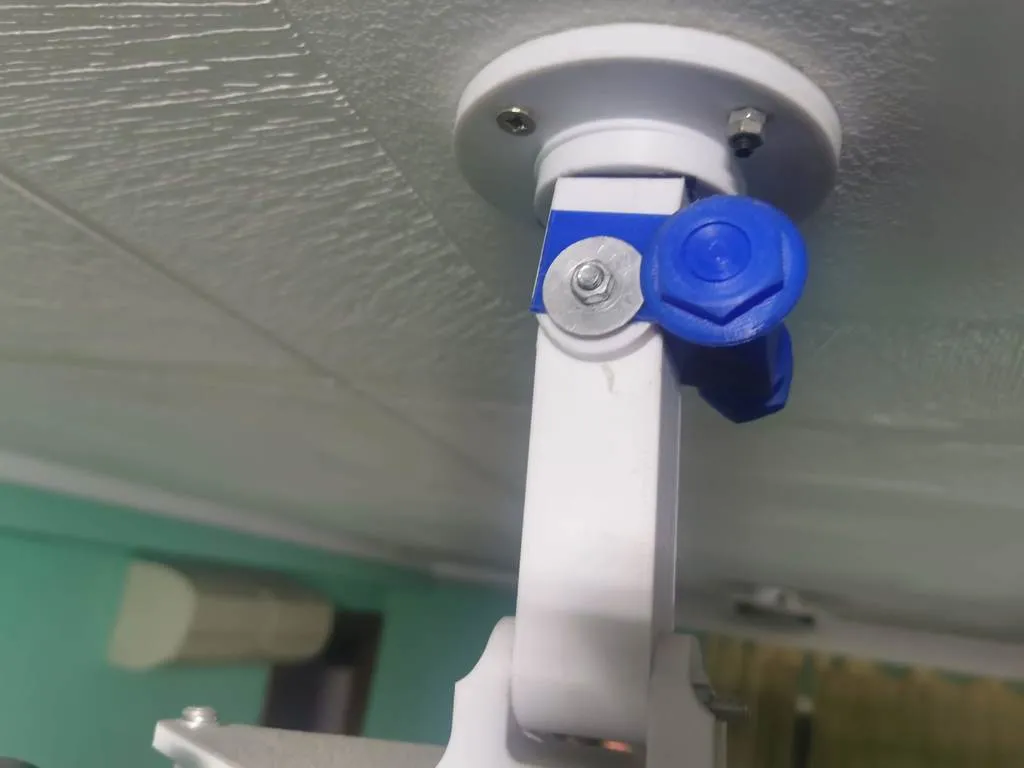 Tiêu đề Bộ chỉnh độ nghiêng máy chiếu cũ Tóm tắt Enganche