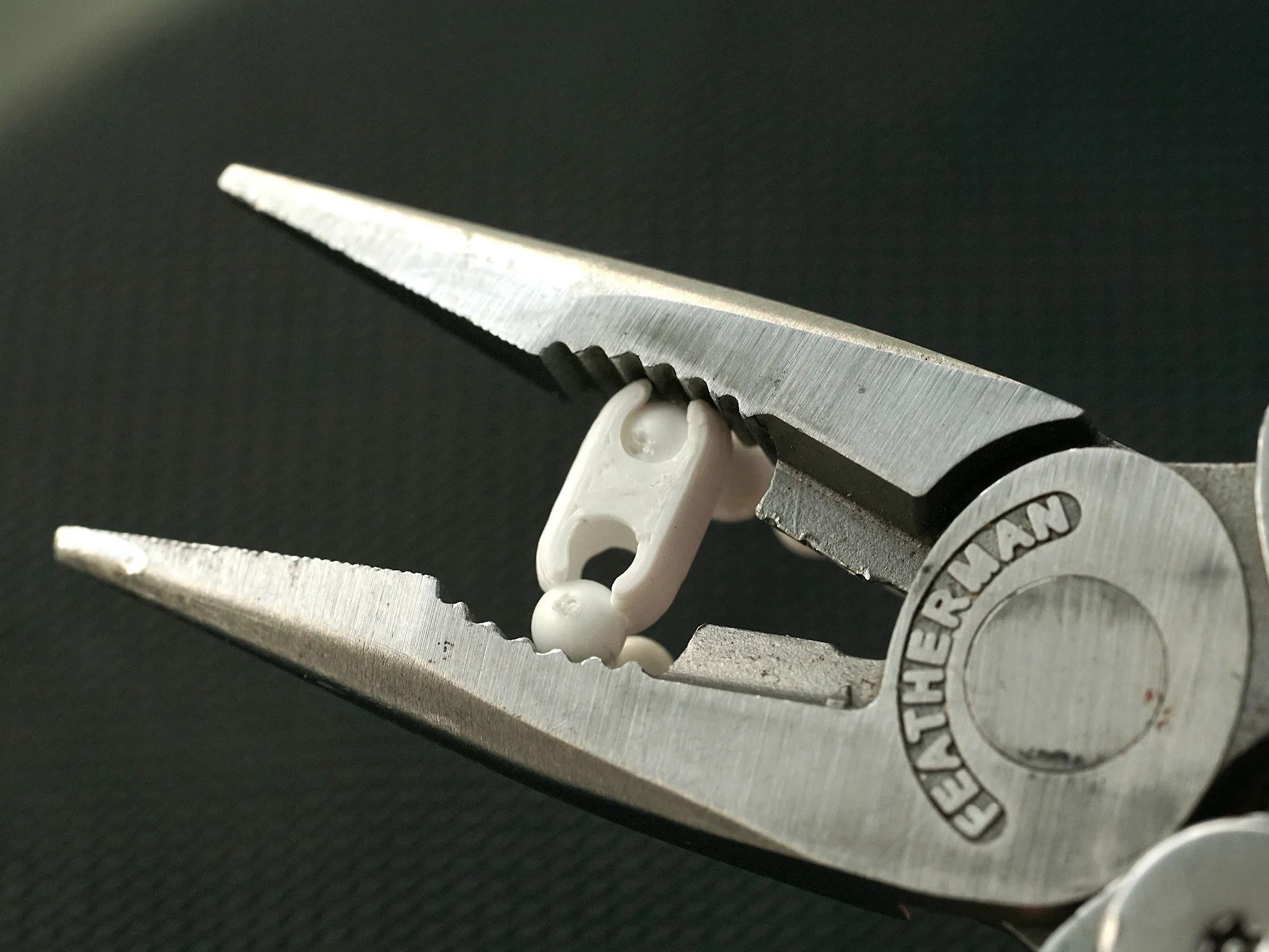 Tiêu đề Thay thế đầu nốikhớp nối xích mù Tóm tắt Khớp