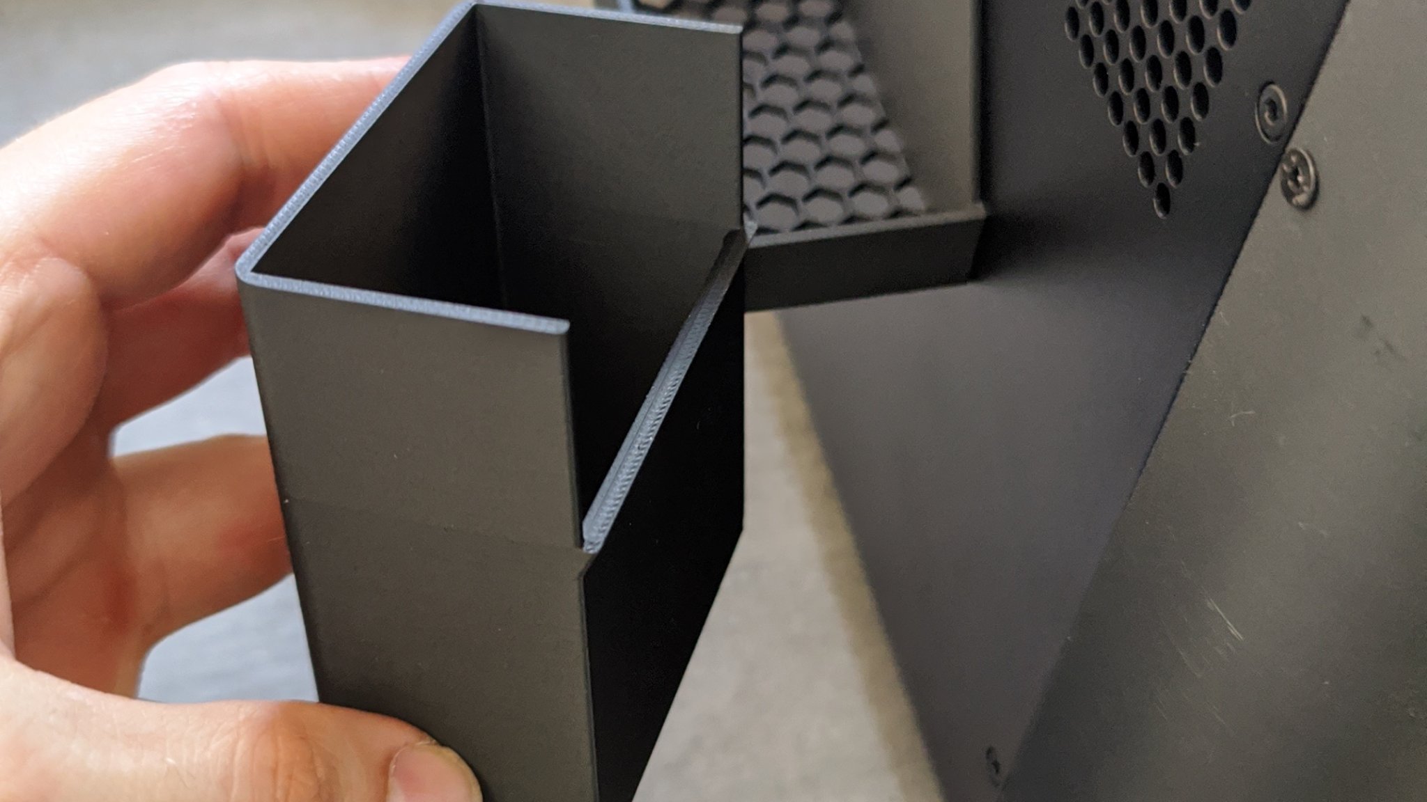 Tiêu đề Bambu Lab Poop Chute Bucket V2 Tóm tắt Xô Máng Poop là mộ