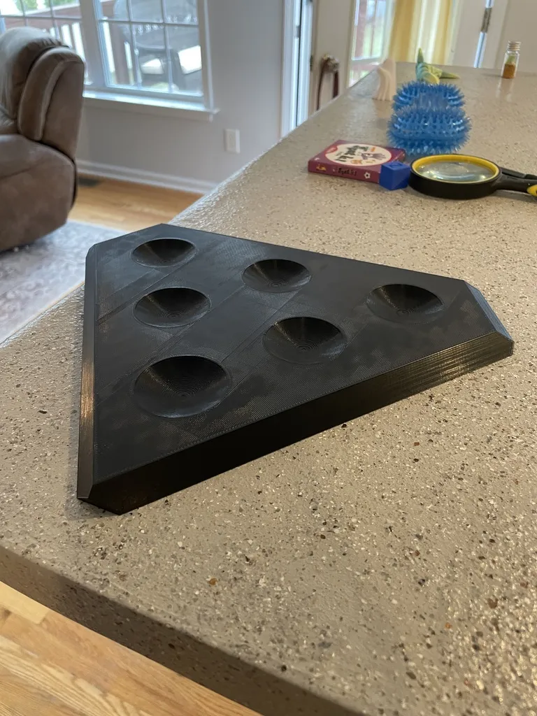 Chân Đế và Kệ Trưng Bày Bóng Chày