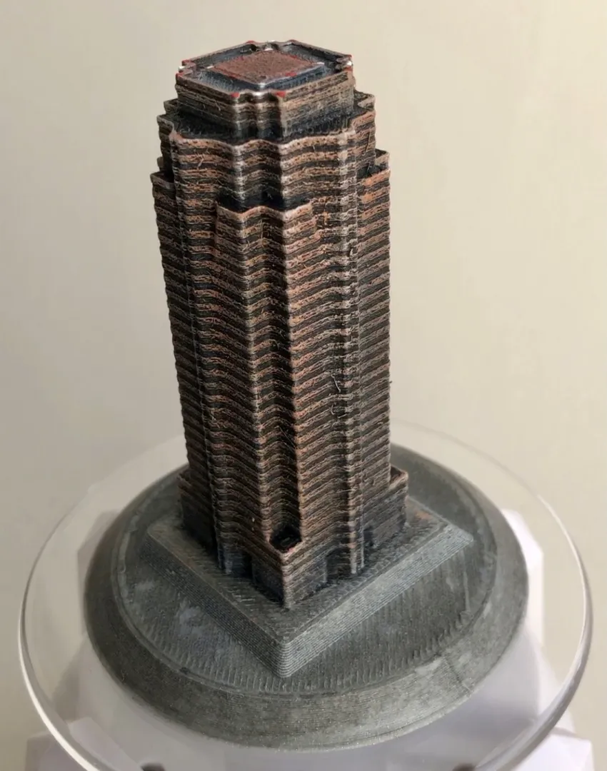 Mô hình tòa nhà Nakatomi Plaza trong phim Die Hard