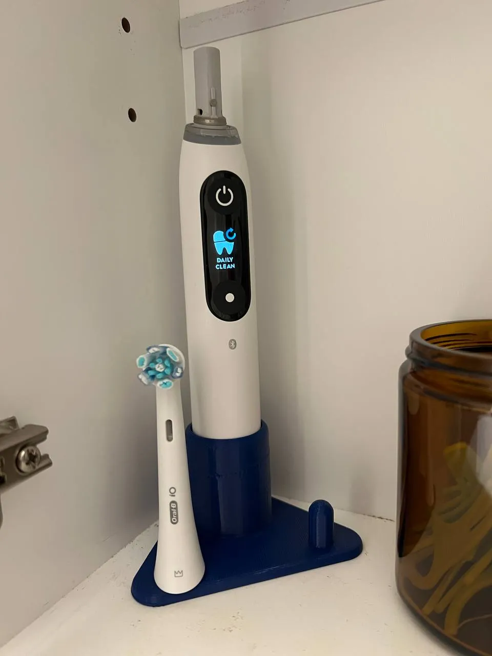 Đế Cắm Bàn Chải Oral-B IO