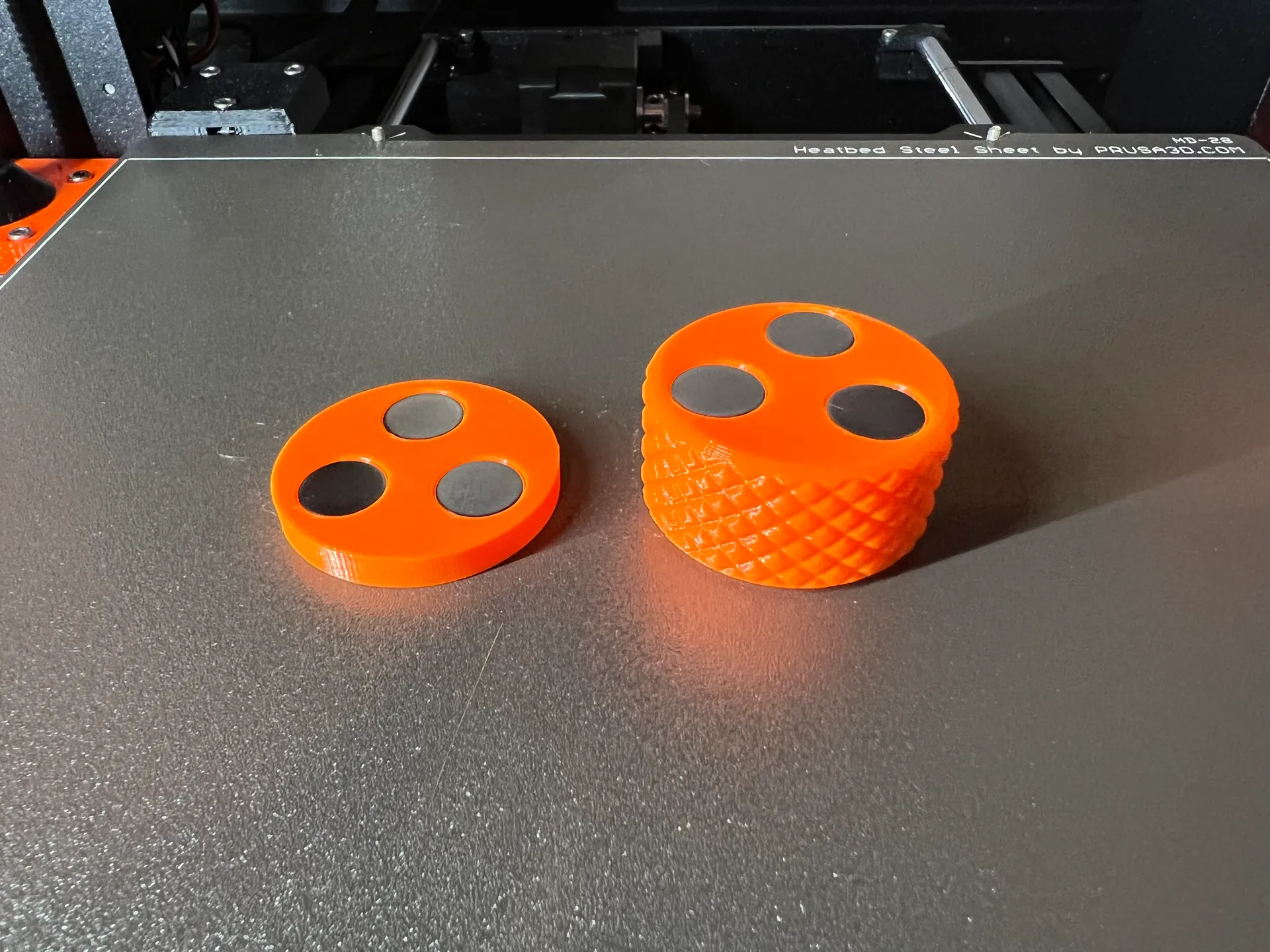 Shirt Tugger (Compare to TC Tugger)