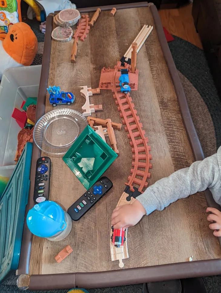 Tiêu đề Bộ chuyển đổi Lincoln Log Railroad sang Wood Railroad Brio