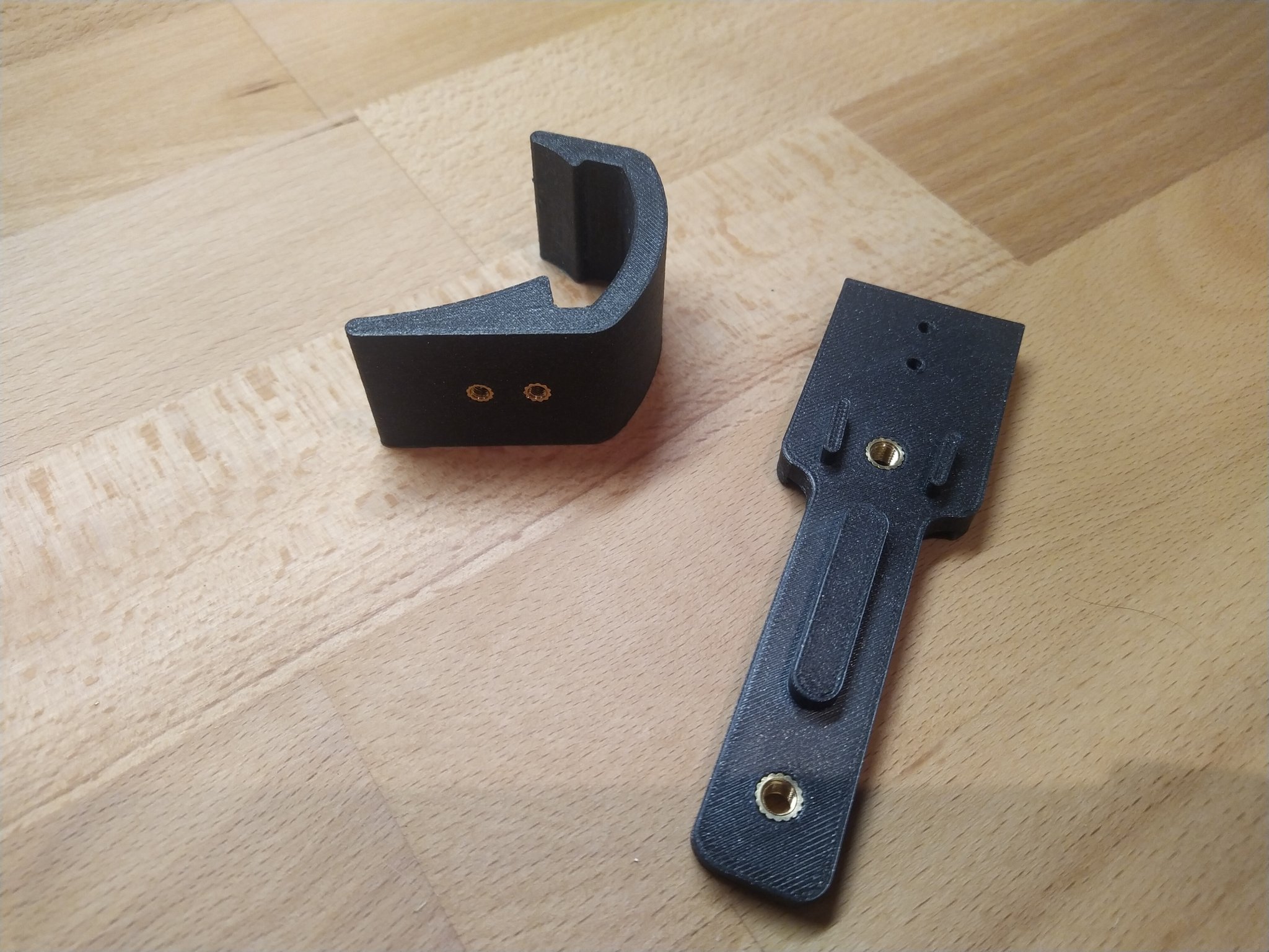 Tiêu đề Bộ chuyển đổi lồng chai Thule Chariot Tóm tắt Một b