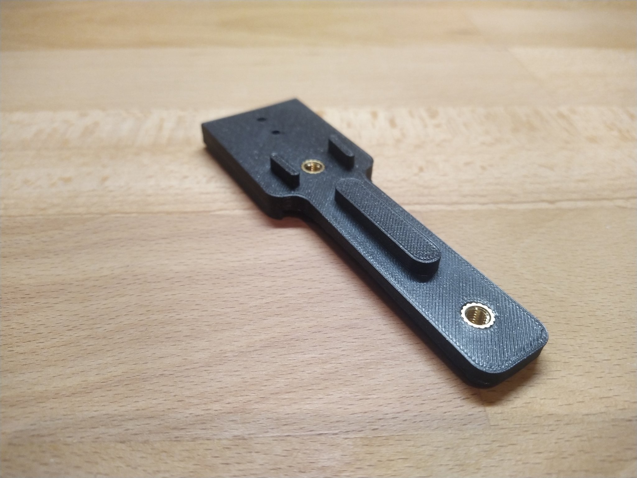 Tiêu đề Bộ chuyển đổi lồng chai Thule Chariot Tóm tắt Một b