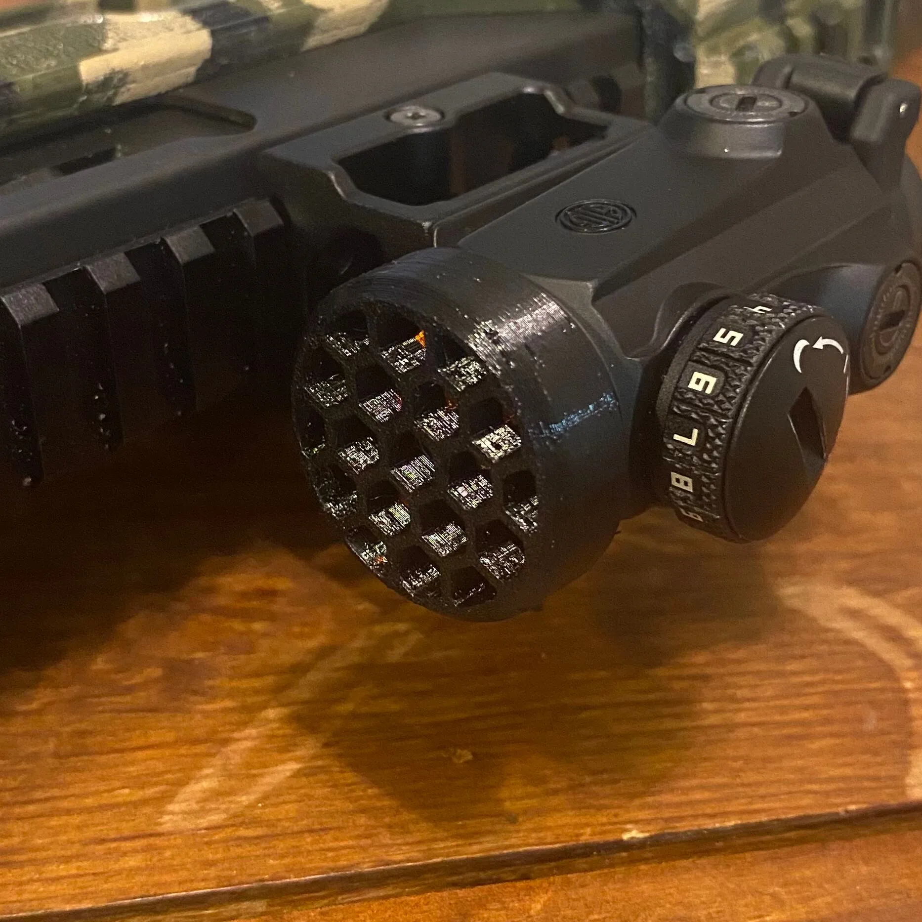 Tiêu đề Sig Sauer Romeo MSR Vỏ thiết bị chống phản chiếu ống