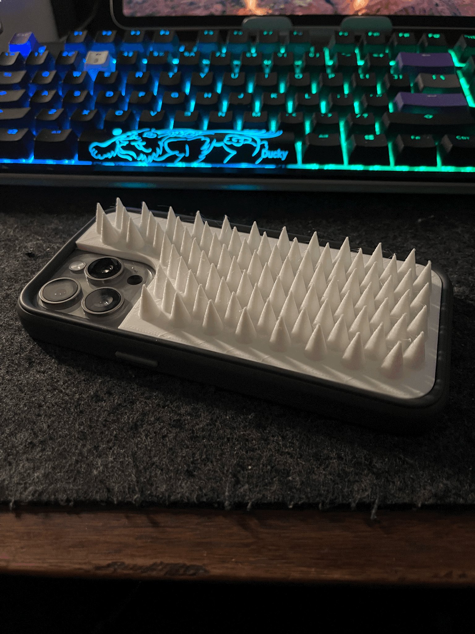 Tiêu đề Tấm ốp lưng điện thoại Rhinoshield Crashguard trên Iphon