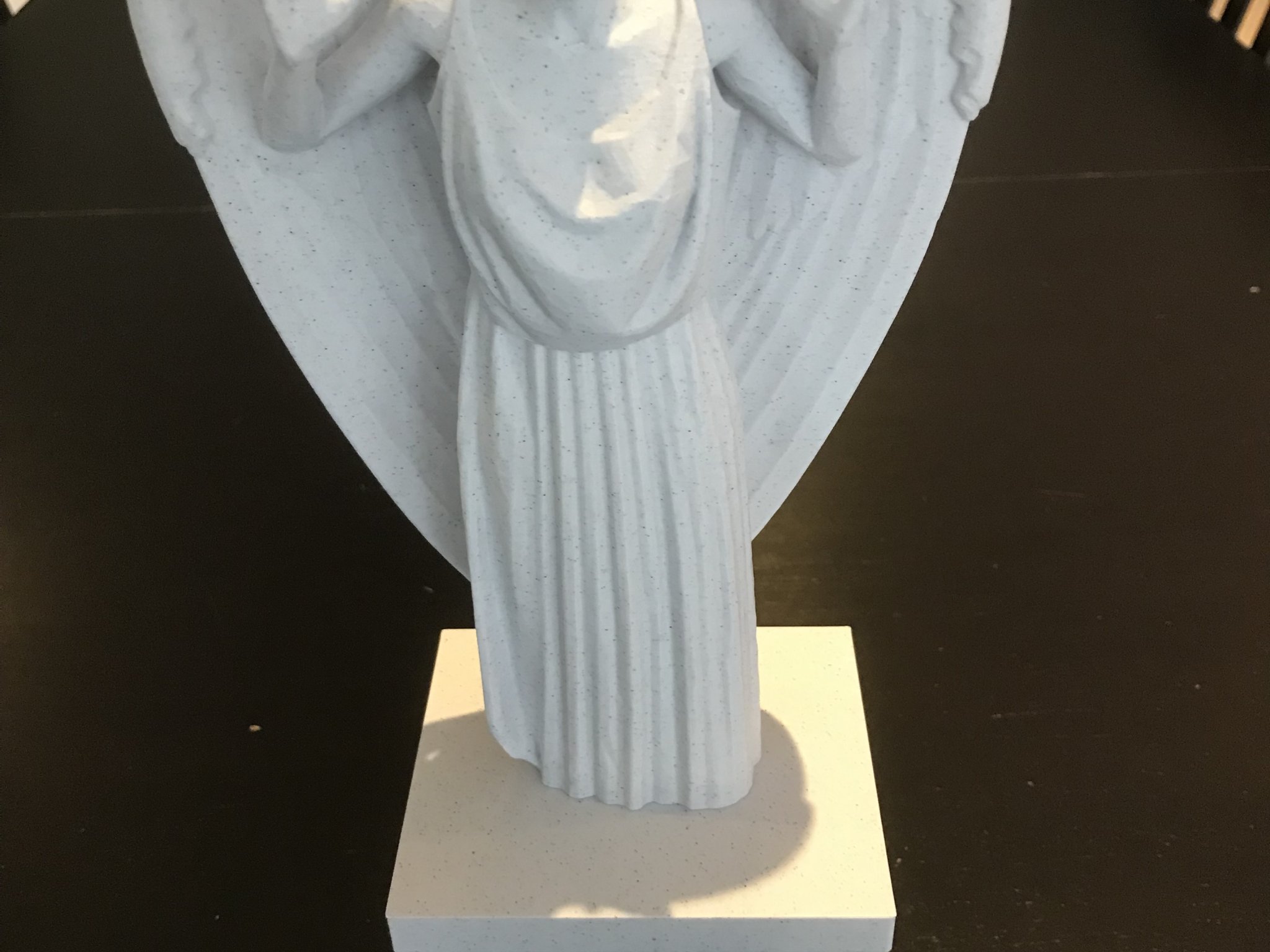 Weeping Angel base with stud