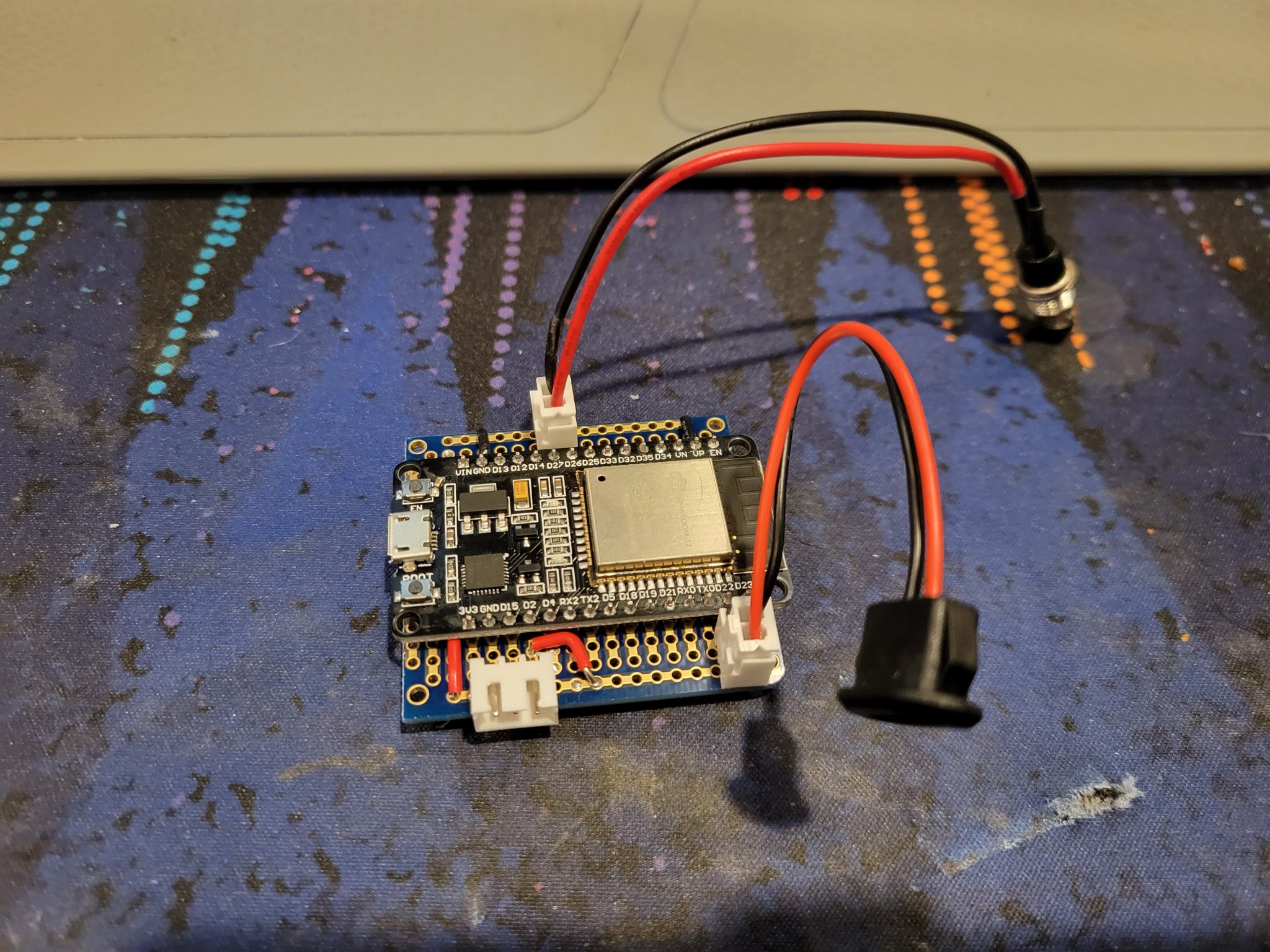 Tiêu đề Kiểm soát ánh sáng bao vây với nắp Snap Fit Tóm tắt V