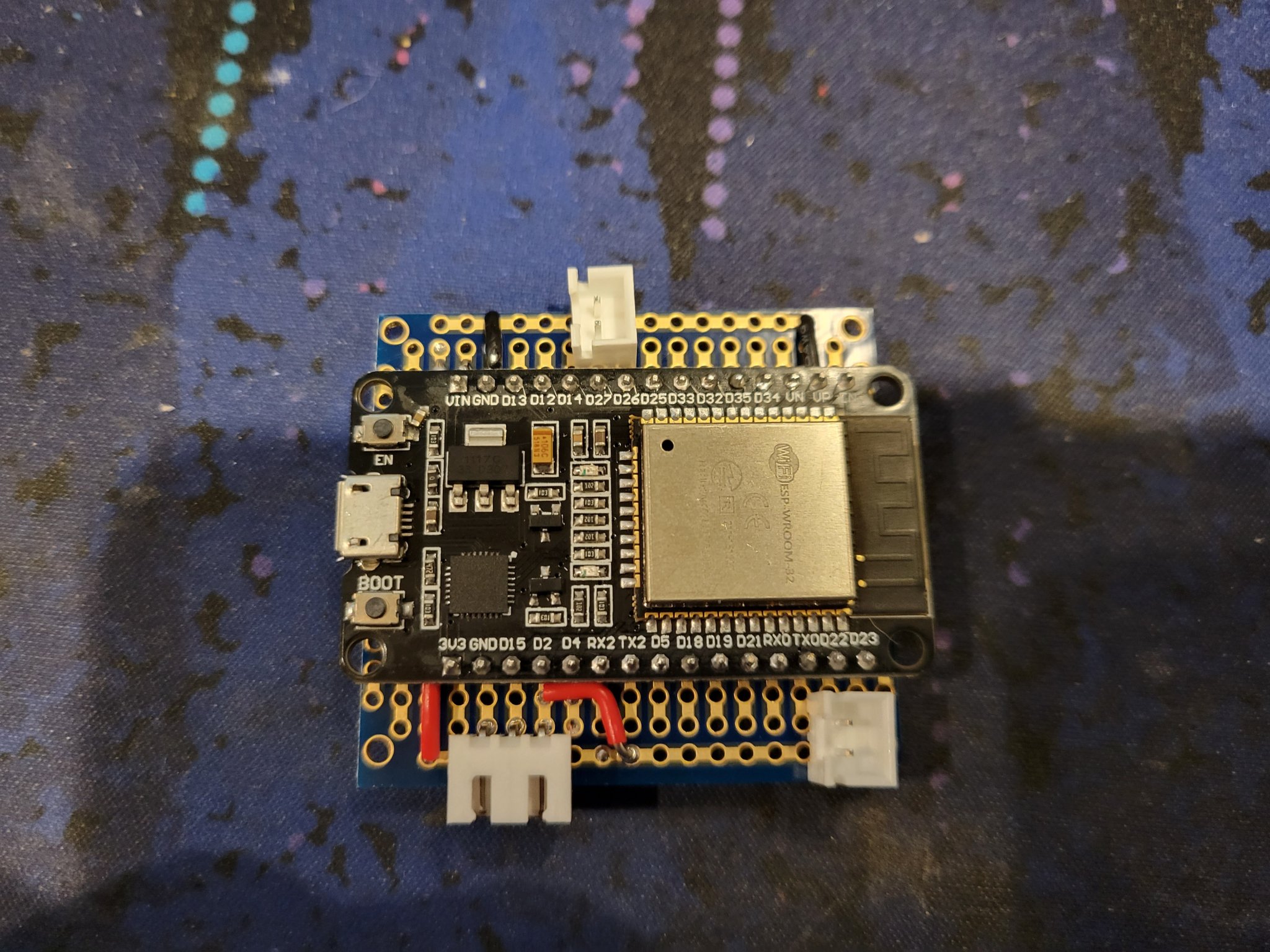 Tiêu đề Kiểm soát ánh sáng bao vây với nắp Snap Fit Tóm tắt V