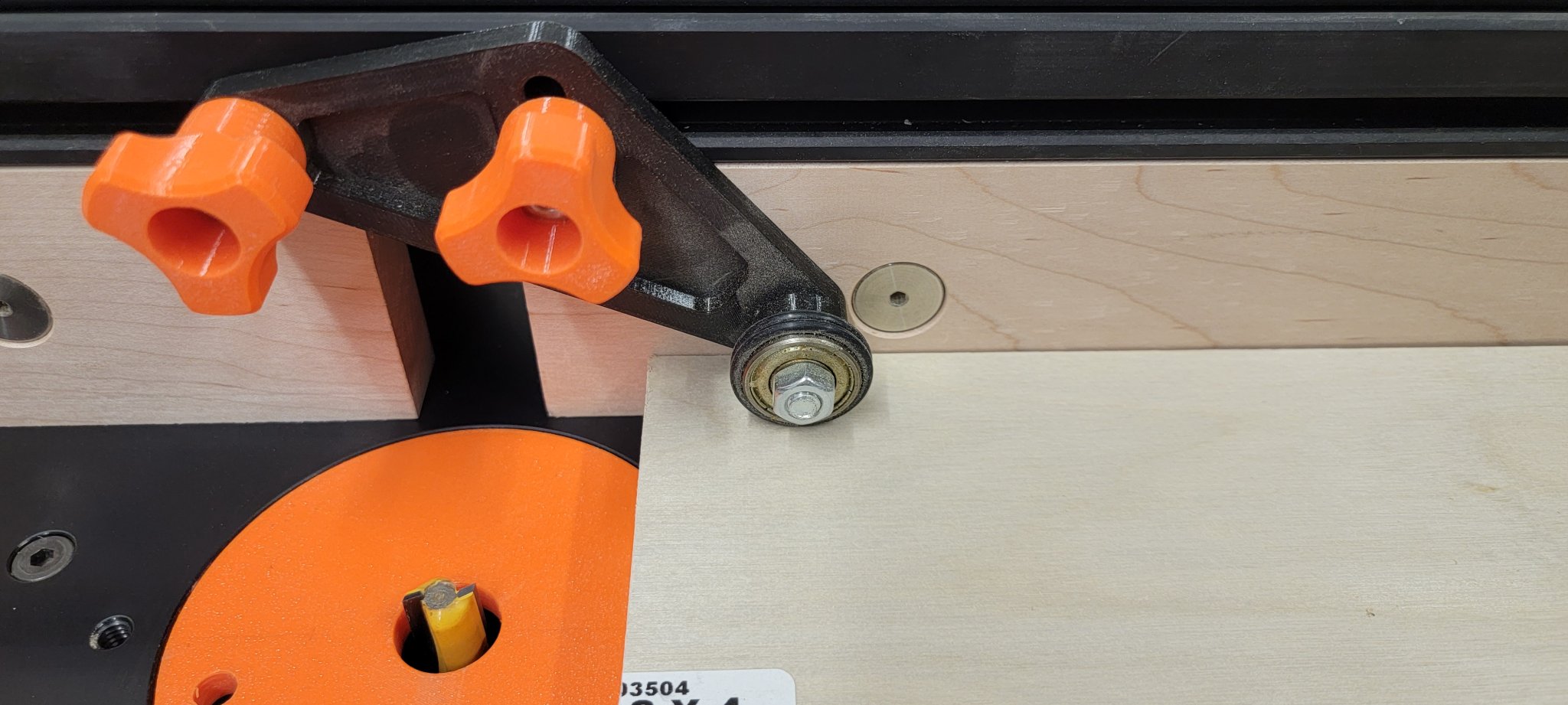 Router Table Infeed Guide (Jess-Em)