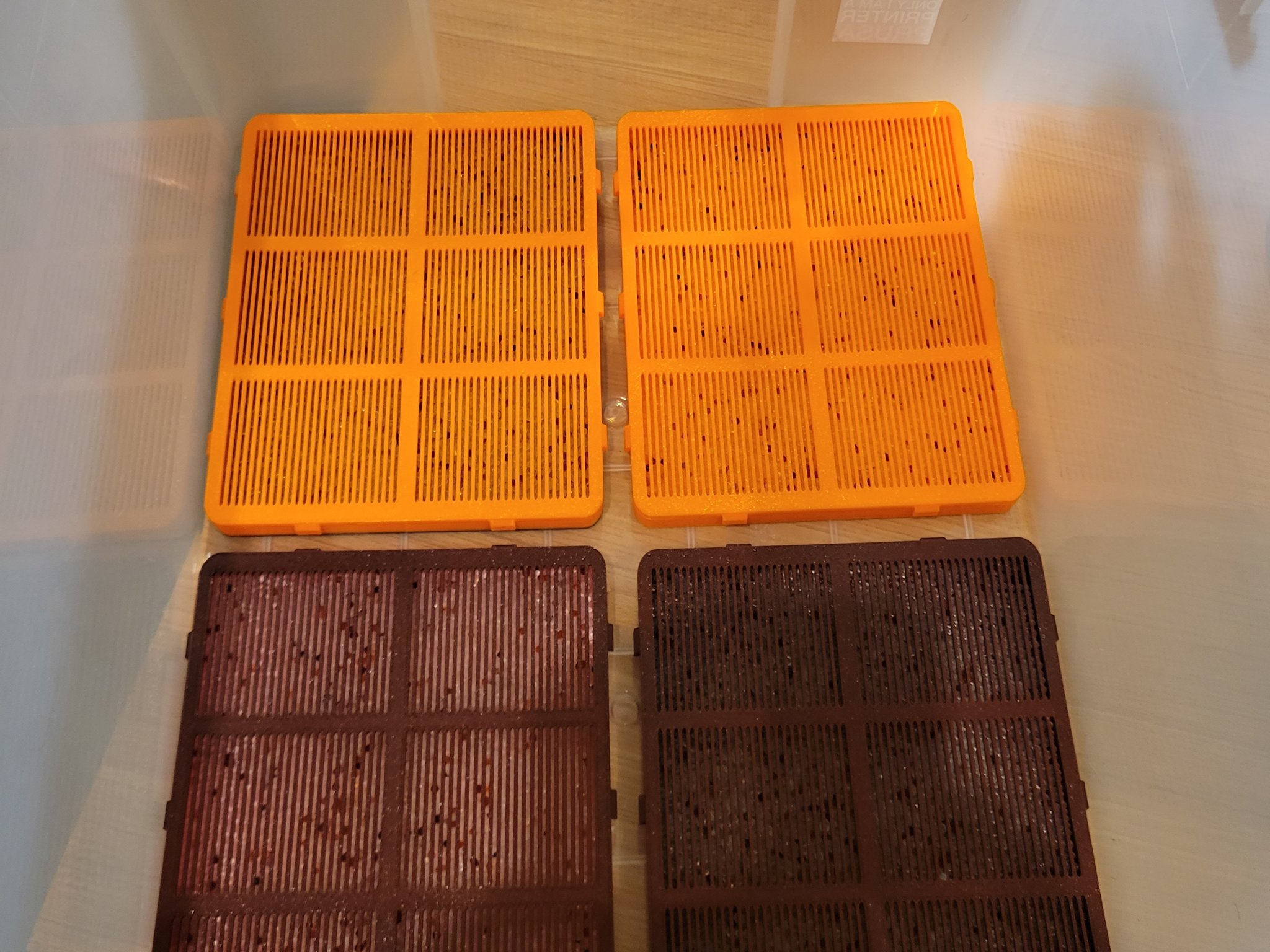 Giá đỡ hút ẩm cỡ lớn cho hộp đựng (44qt)