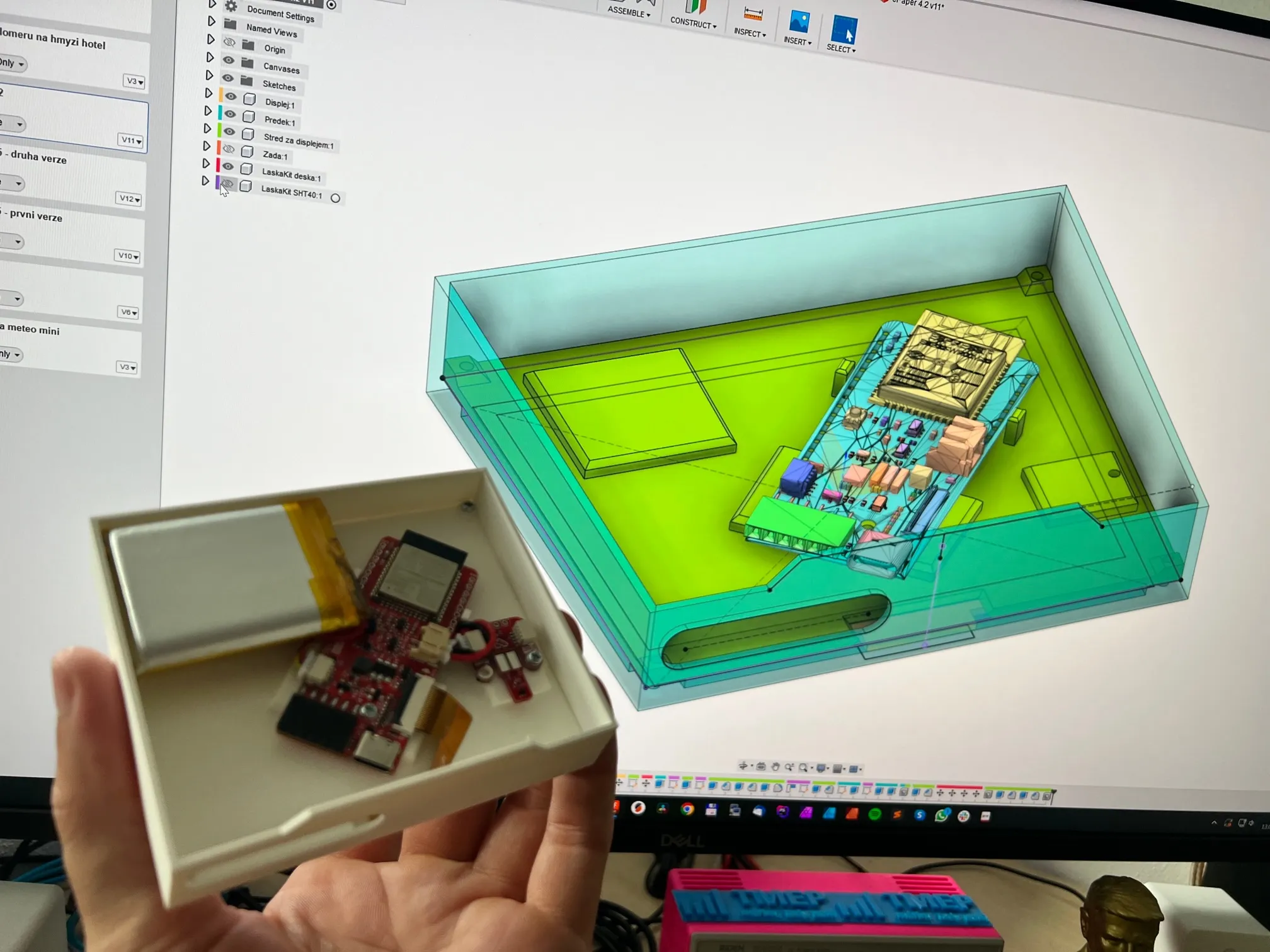 Tiêu đề Rámeček na stůl pro ePaper 42 Waveshare i Good Display Tóm t