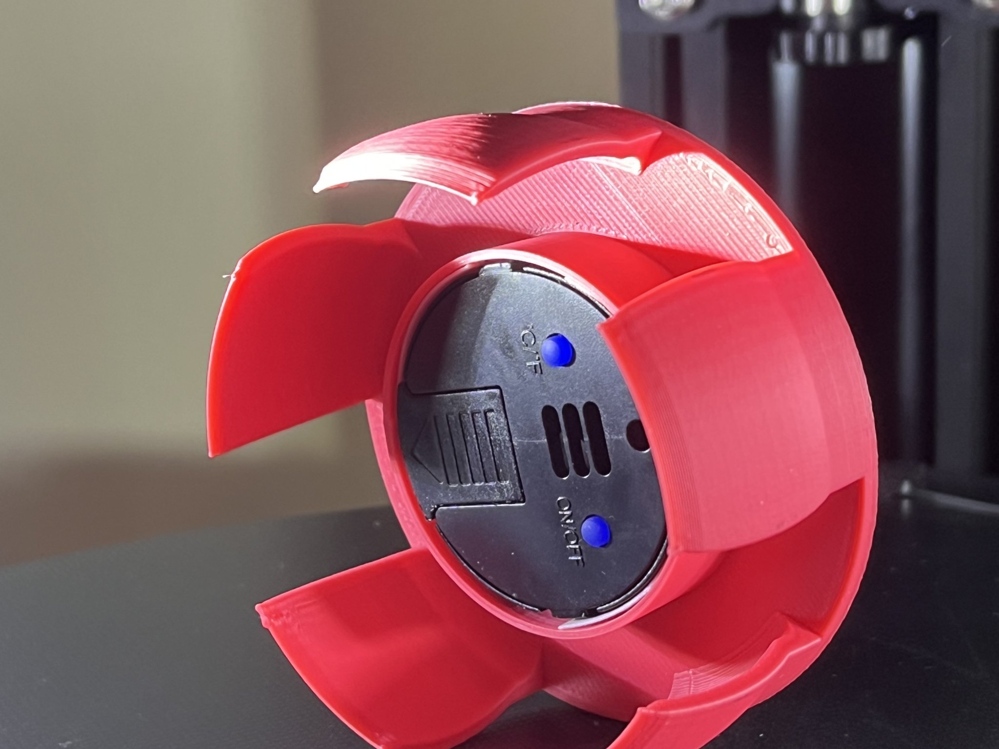 Adaptative hygrometer holder for filament spool (from 72 to 74mm)