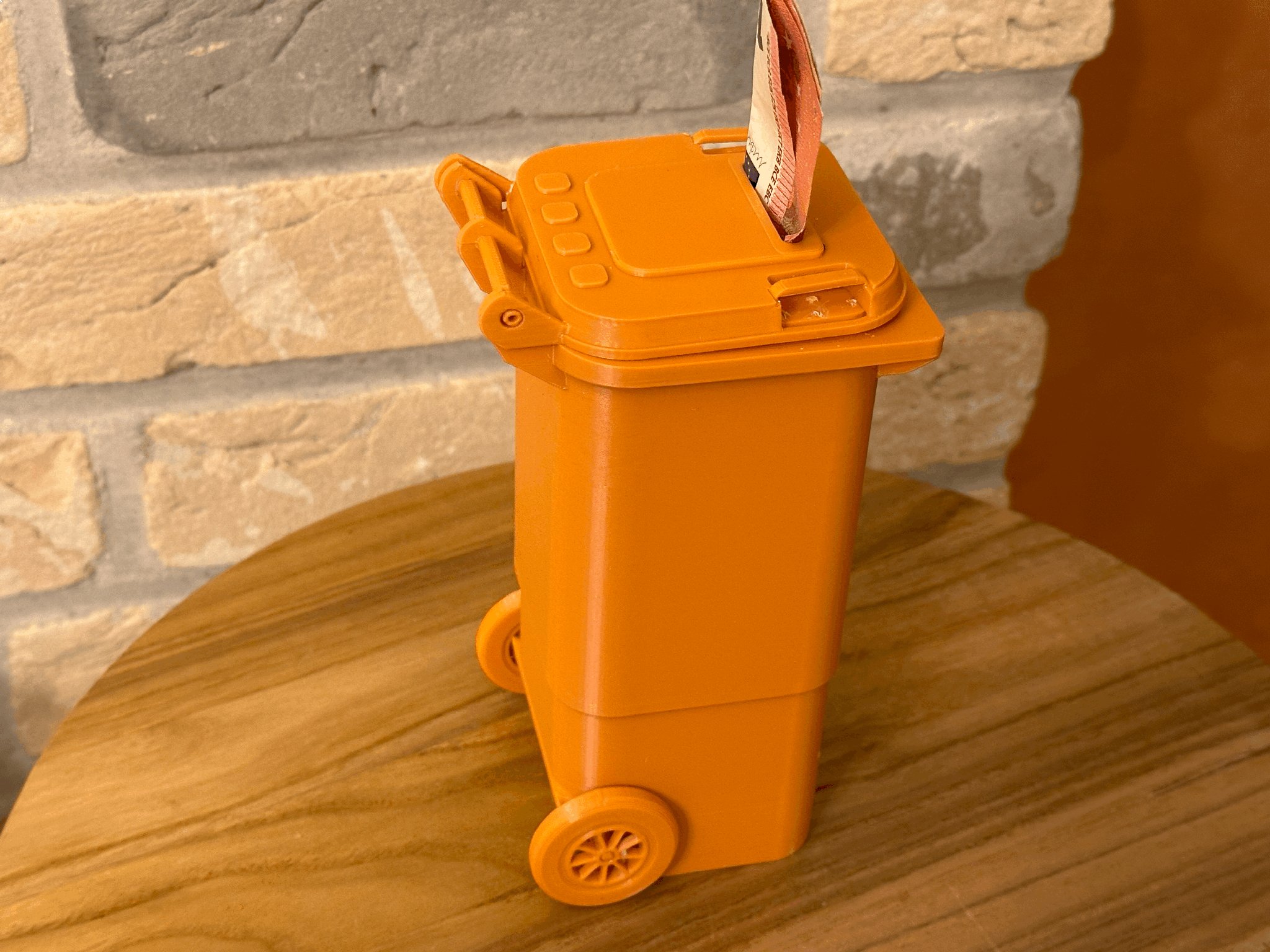 Hũ Tiết Kiệm Thùng Rác Đức In 3D