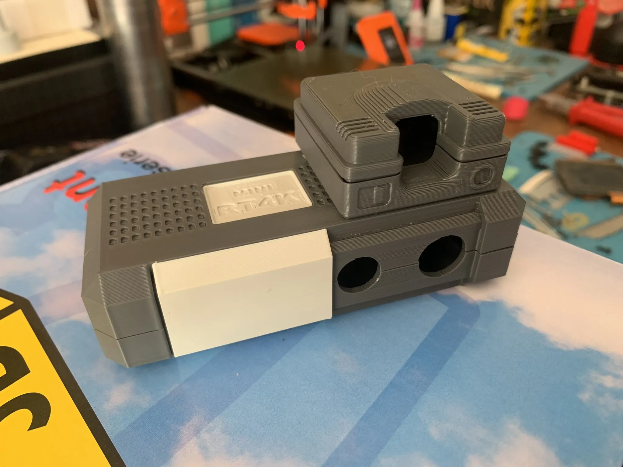 Tiêu đề Vỏ Mini-RT4K cho YC2VGA Tóm tắt Vỏ để cố định bo m