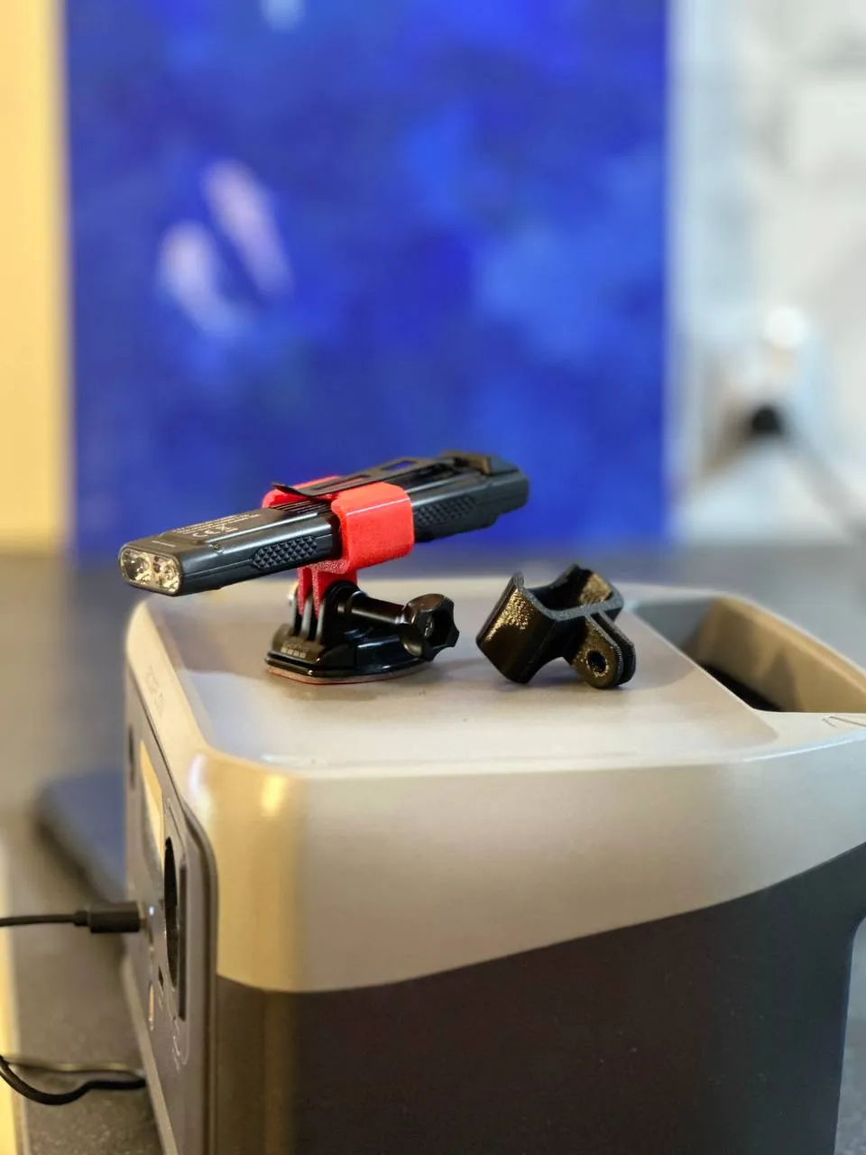 Tiêu đề Giá đỡ GoPro Nitecore EDC27 Tóm tắt Giá đỡ cho đèn p