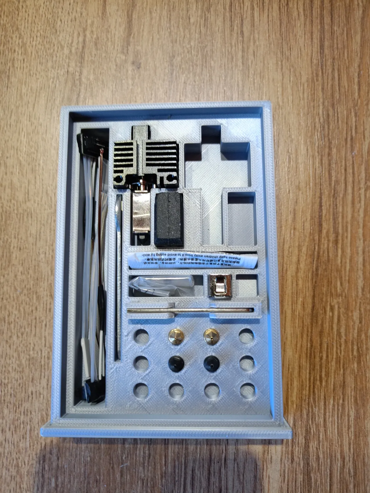 Tiêu đề Hộp đựng Bambu Hotend V2 Tóm tắt Hộp đựng Bambu Hote