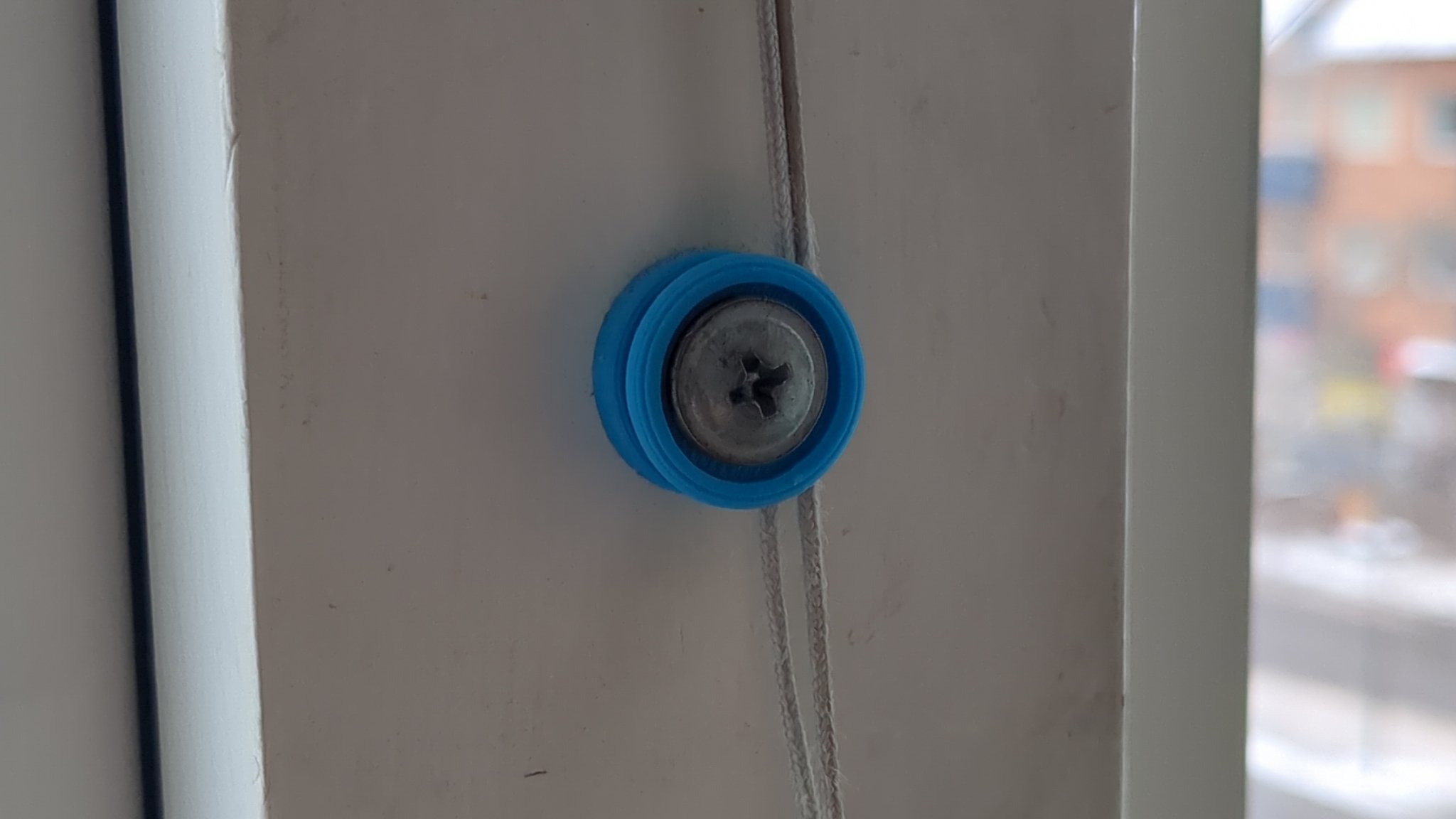 Tiêu đề Núm buộc dây rèm sáo ngang Tóm tắt Một núm xoay thay