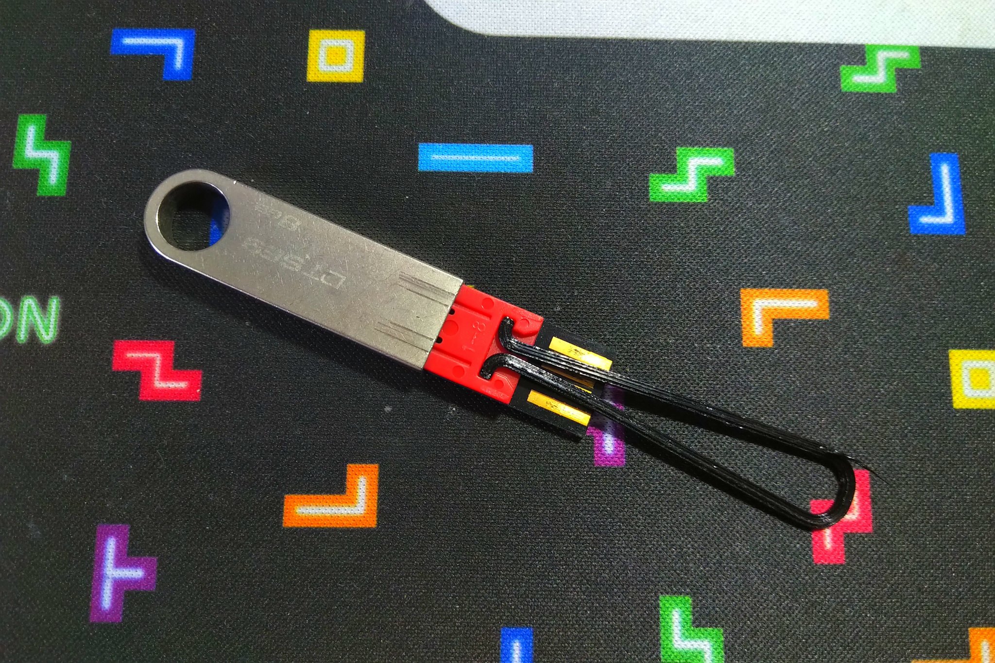 Tiêu đề USB Kingston - chìa khóa tháo gỡ Tóm tắt Chìa khóa đó