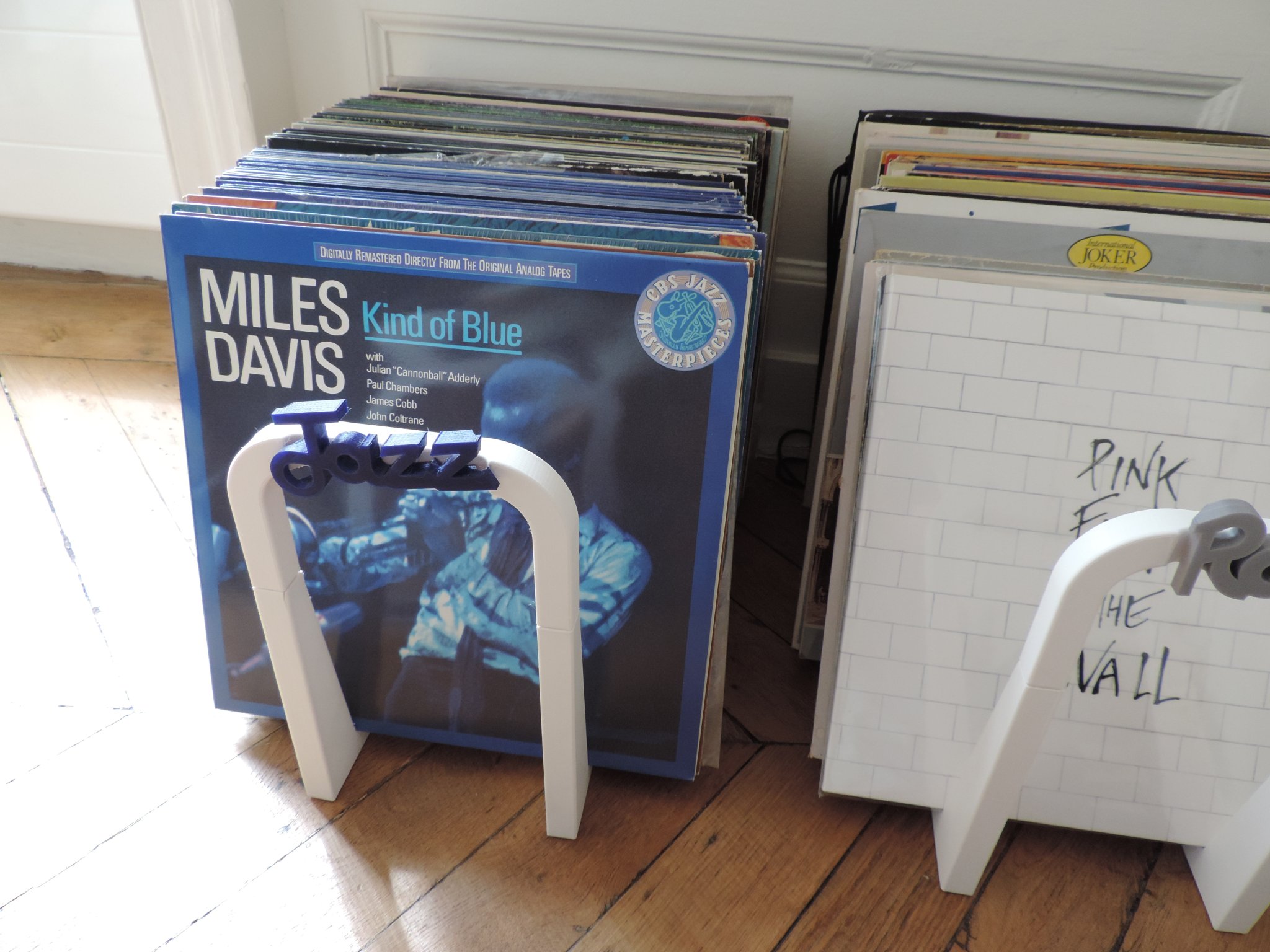 Chức danh Người giữ bản ghi Vinyl Tóm tắt Giá đỡ đĩa vinyl