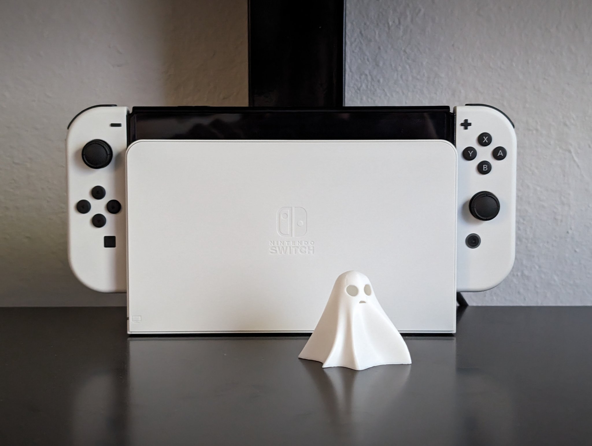 Tiêu đề Vỏ nến LED ma Tóm tắt Con ma nhỏ dễ thương này sẽ