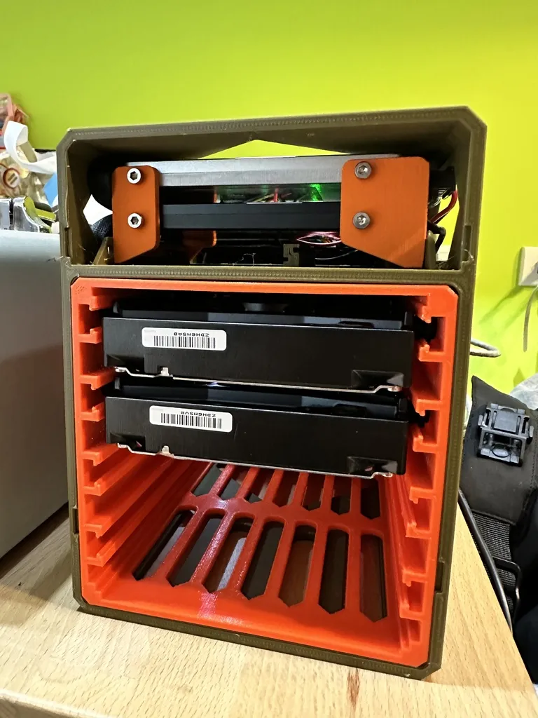 Khung Lắp SSD SATA QNAS