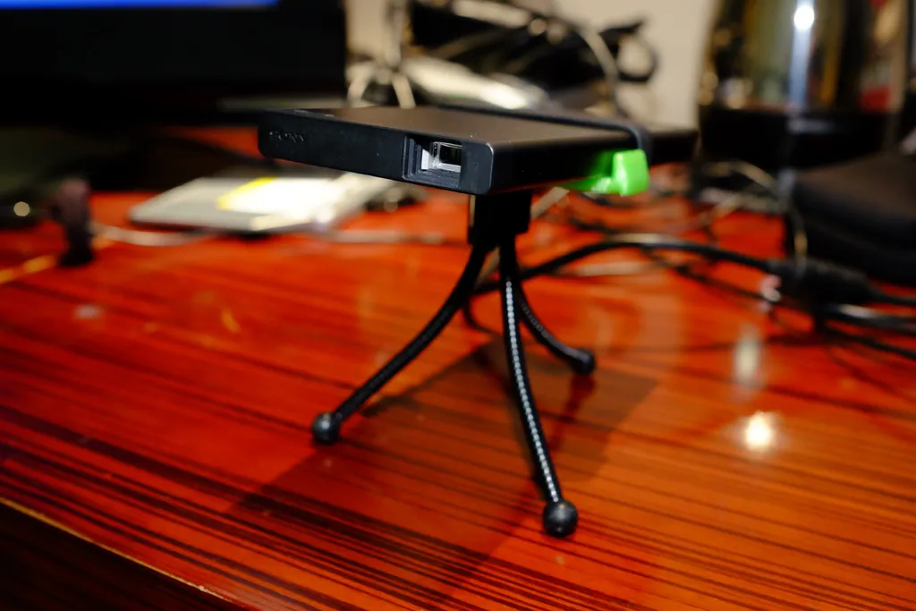 Đế Gắn Máy Chiếu Laser SONY mp-cl1