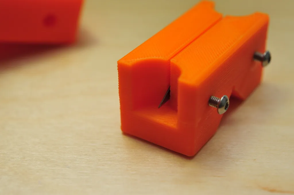 Tiêu đề Mặt phẳng cạnh Tóm tắt Một công cụ đơn giản có