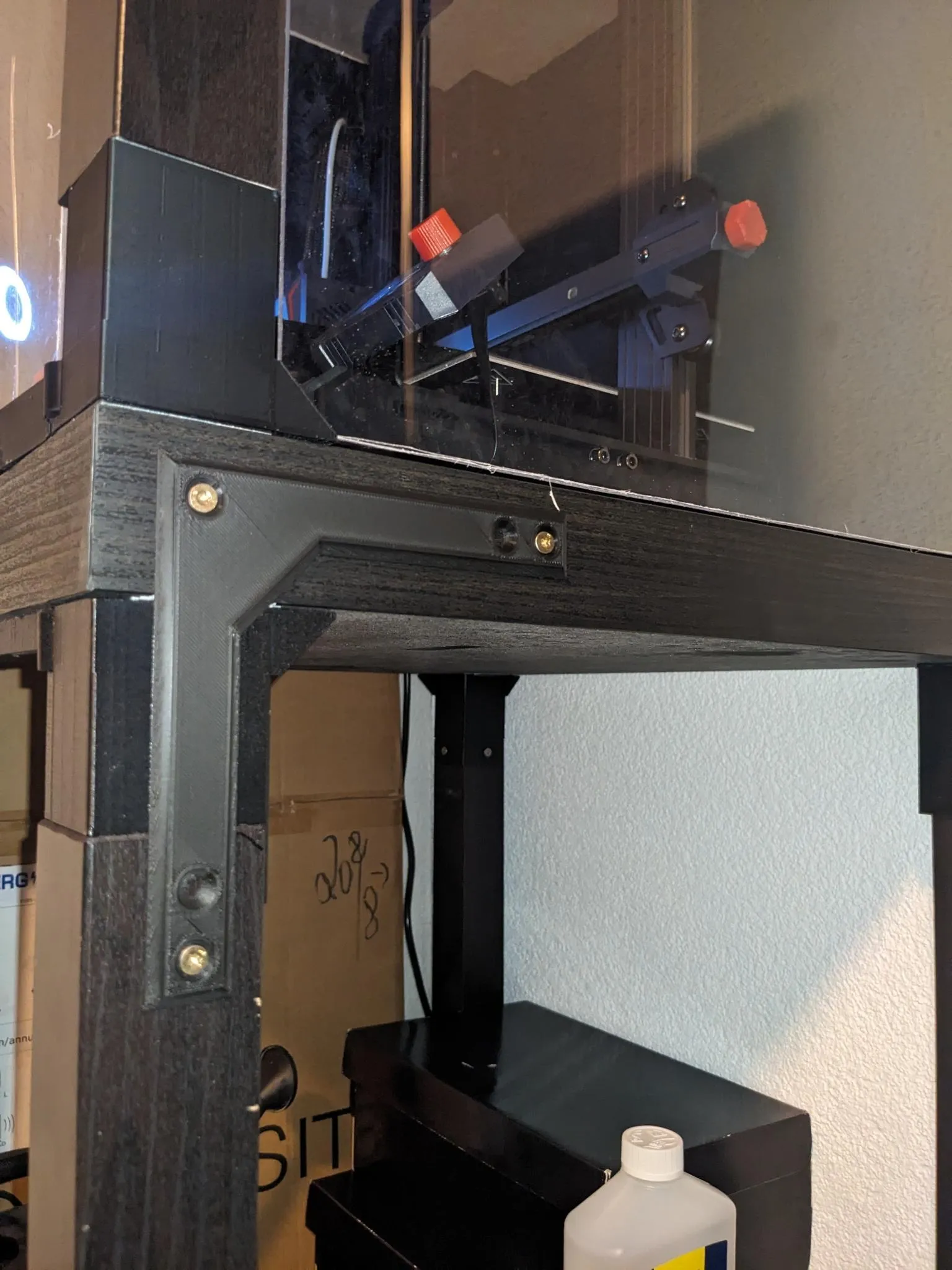 Tiêu đề Ikea thiếu khung đỡ góc để ổn định Tóm tắt Phiê