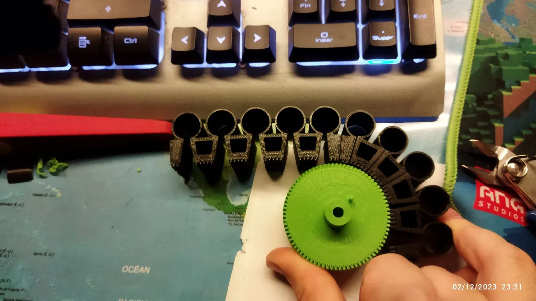 Hệ thống dây đai cứng (Đang phát triển)