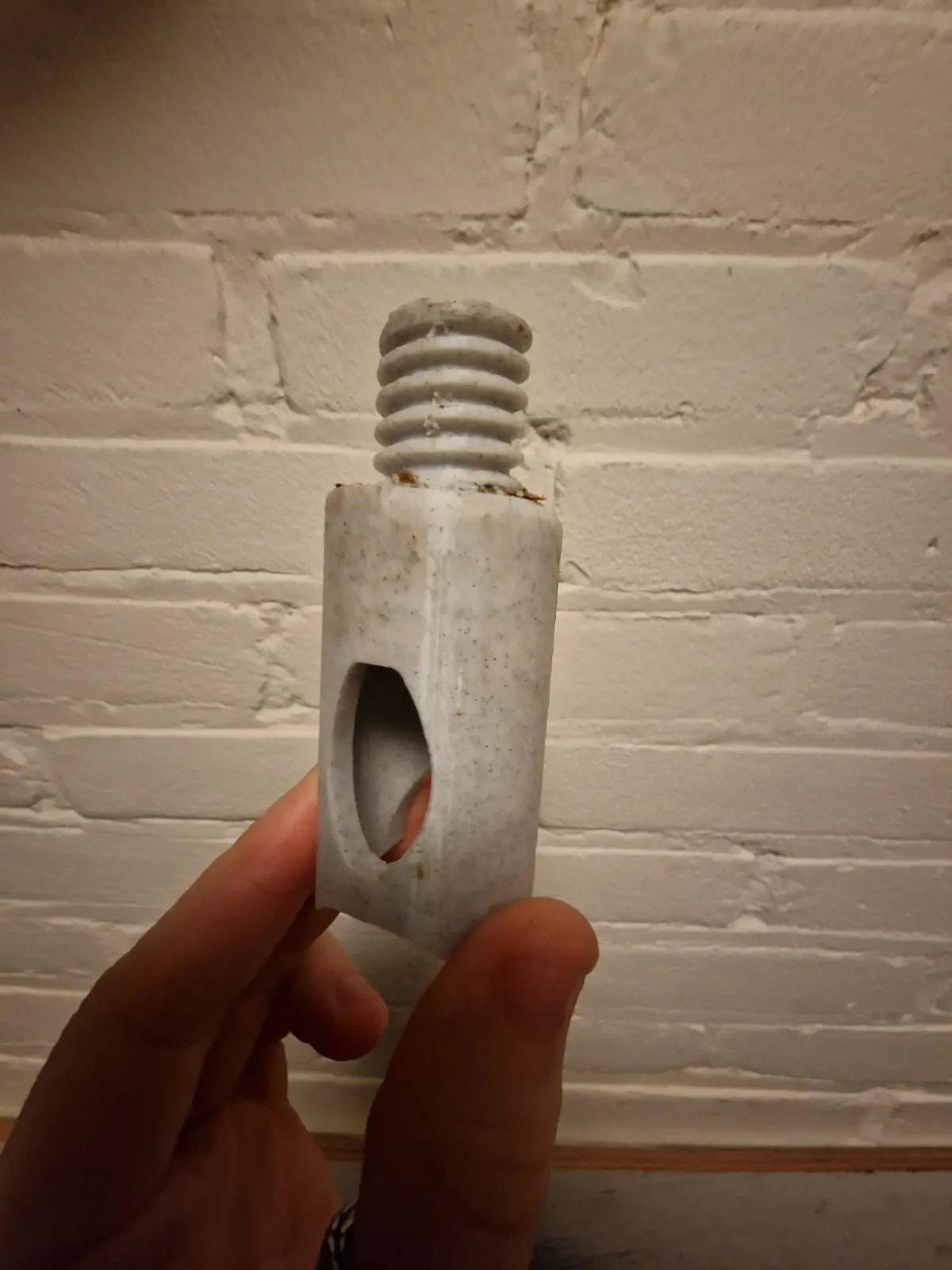 Leifheit mount for Cobweb duster