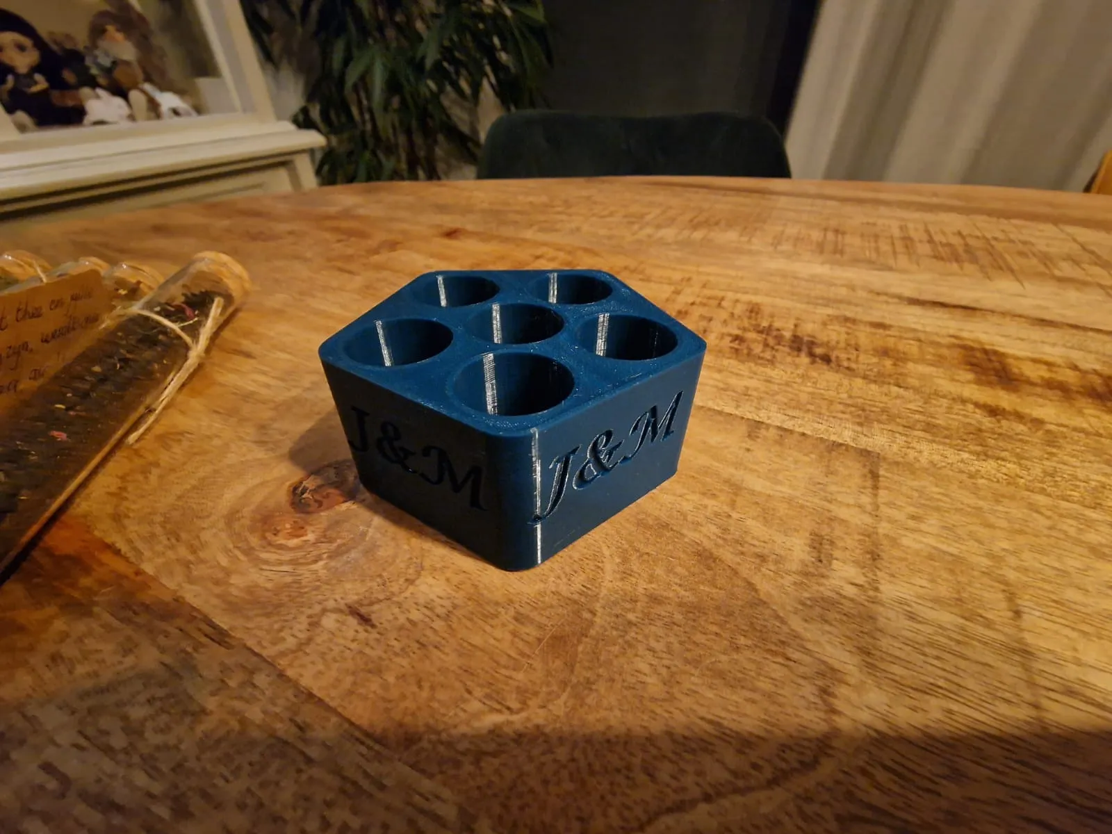 Tiêu đề Lọ đựng lọ Lầu Năm Góc Tóm tắt Có thể đựng đ