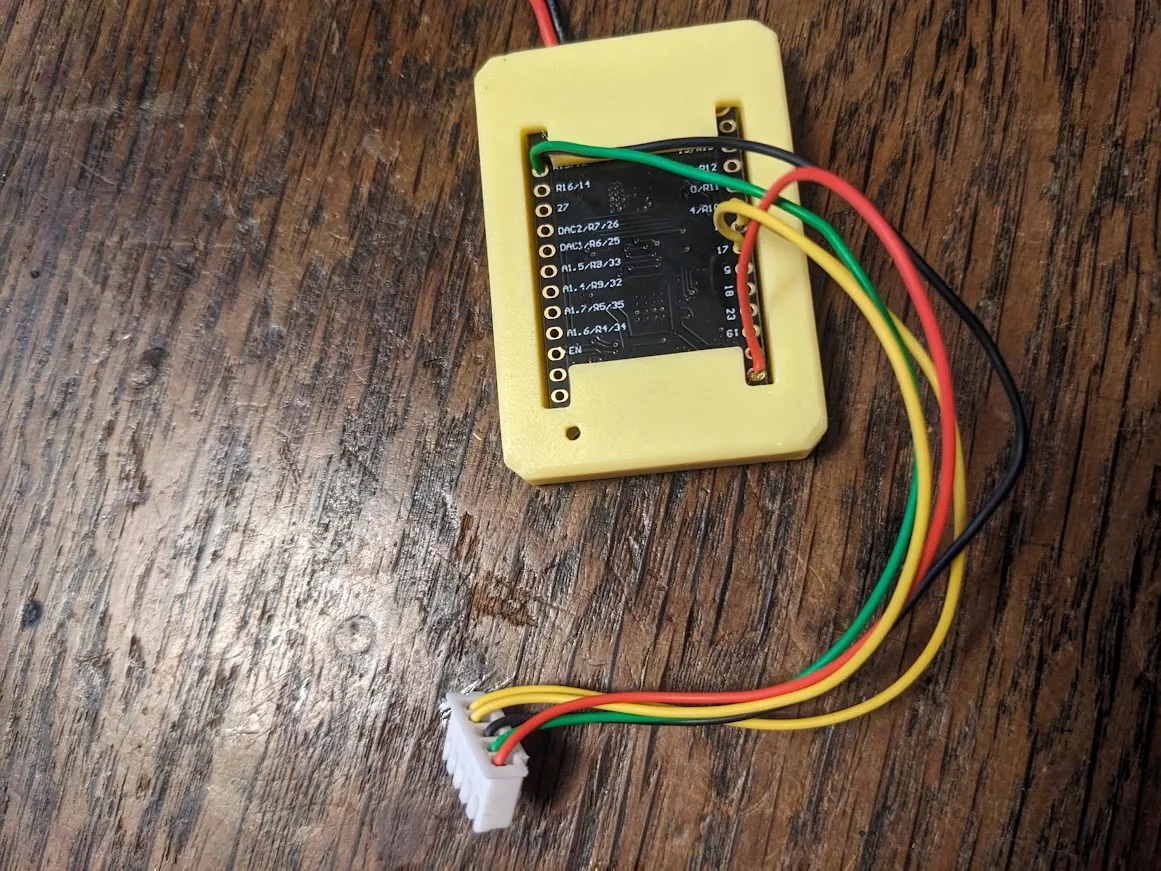 Phần Đáy Hộp ESP32 Lolin Lite Có Lỗ Cắt