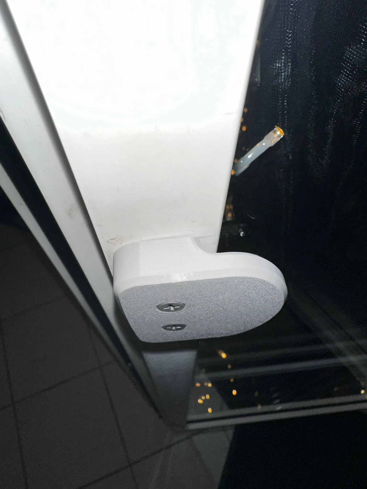 Tiêu đề Balkontürgriff Tóm tắt Griff zum schließen der Türe von au