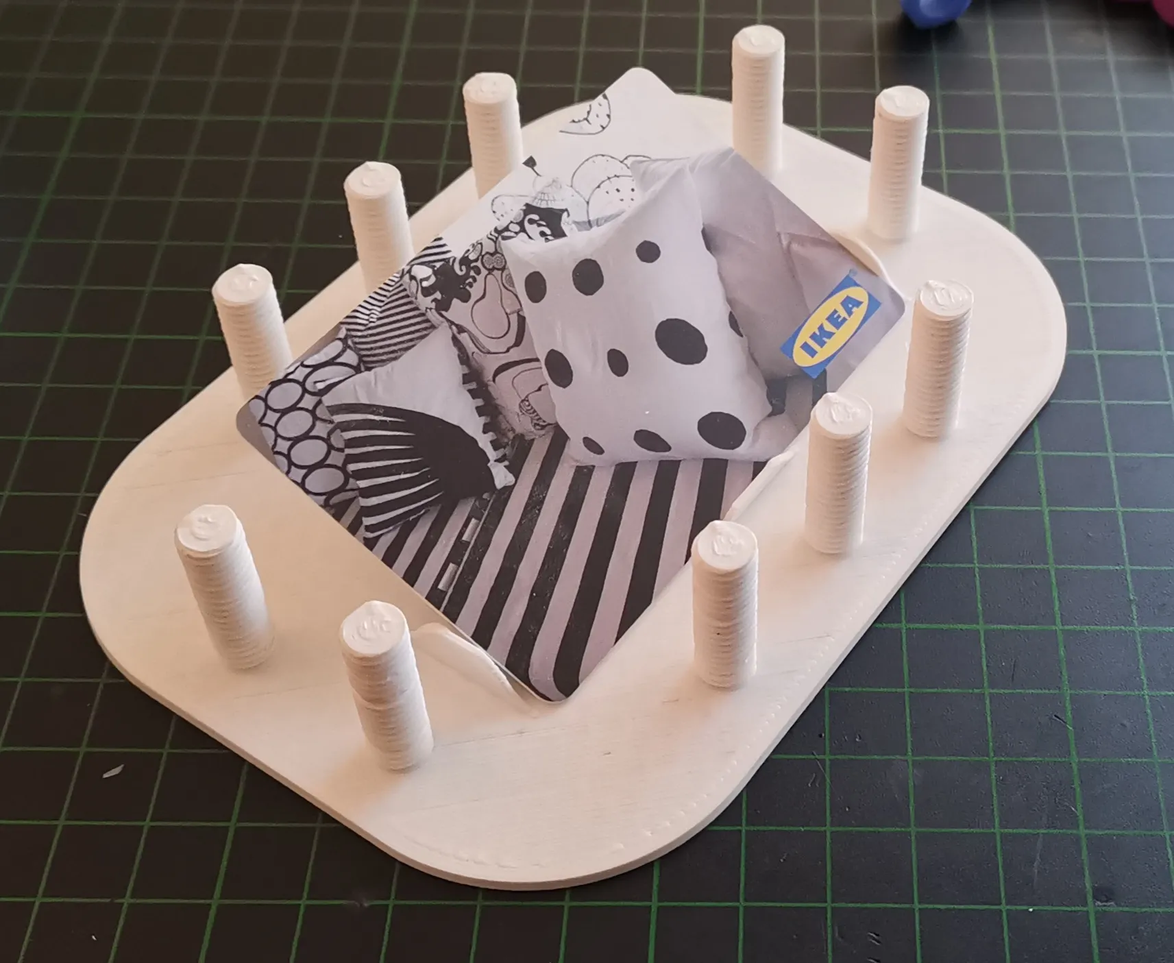 Hộp Quà Giáng Sinh Đựng Thiệp Mừng Kiểu "Xoắn Ốc"!