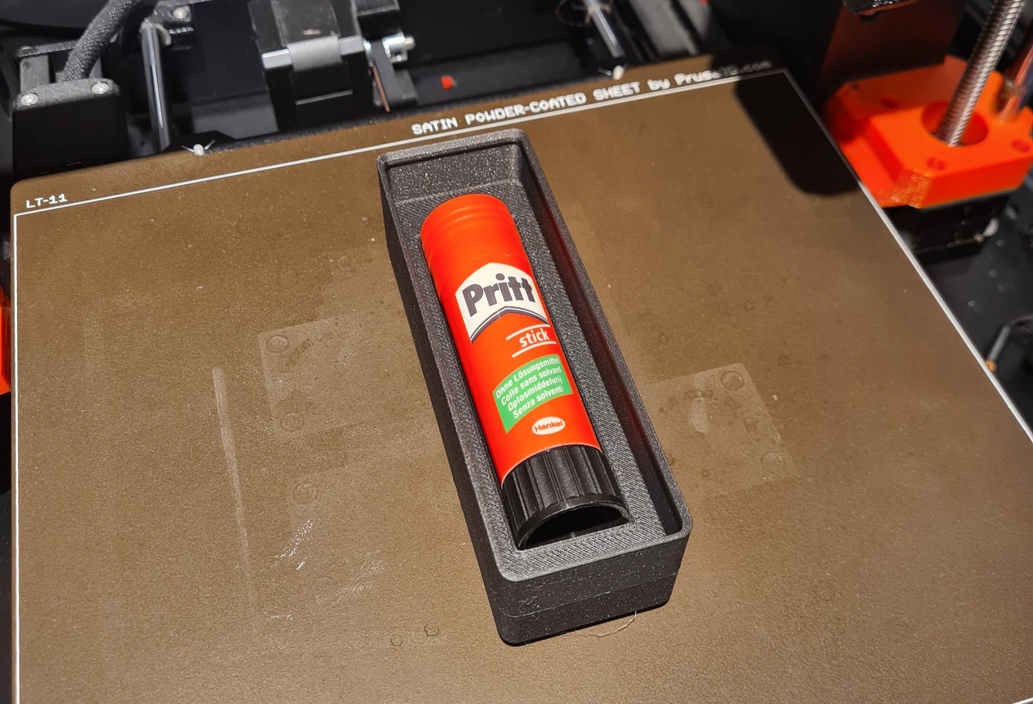 Tiêu đề Keo dán Gridfinity có thể xếp chồng ngang Tóm tắt Đâ