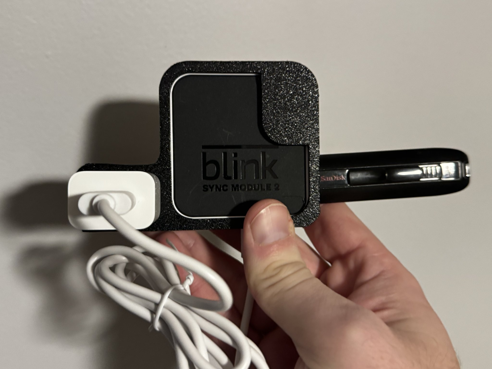 Tiêu đề Ổ cắm Blink Sync 2 có nắp đèn LED Tóm tắt Đã thêm