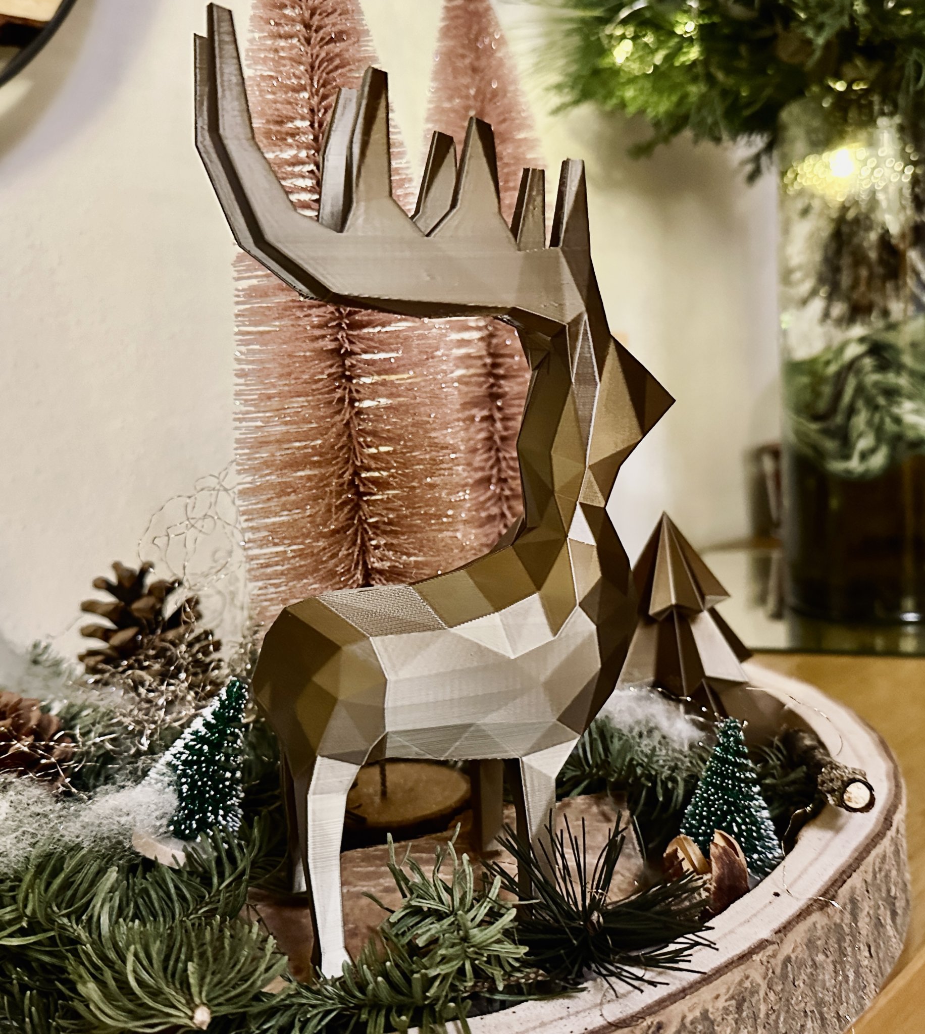 Tượng Tuần Lộc / Nai Sừng Tấm Phong Cách Low Poly