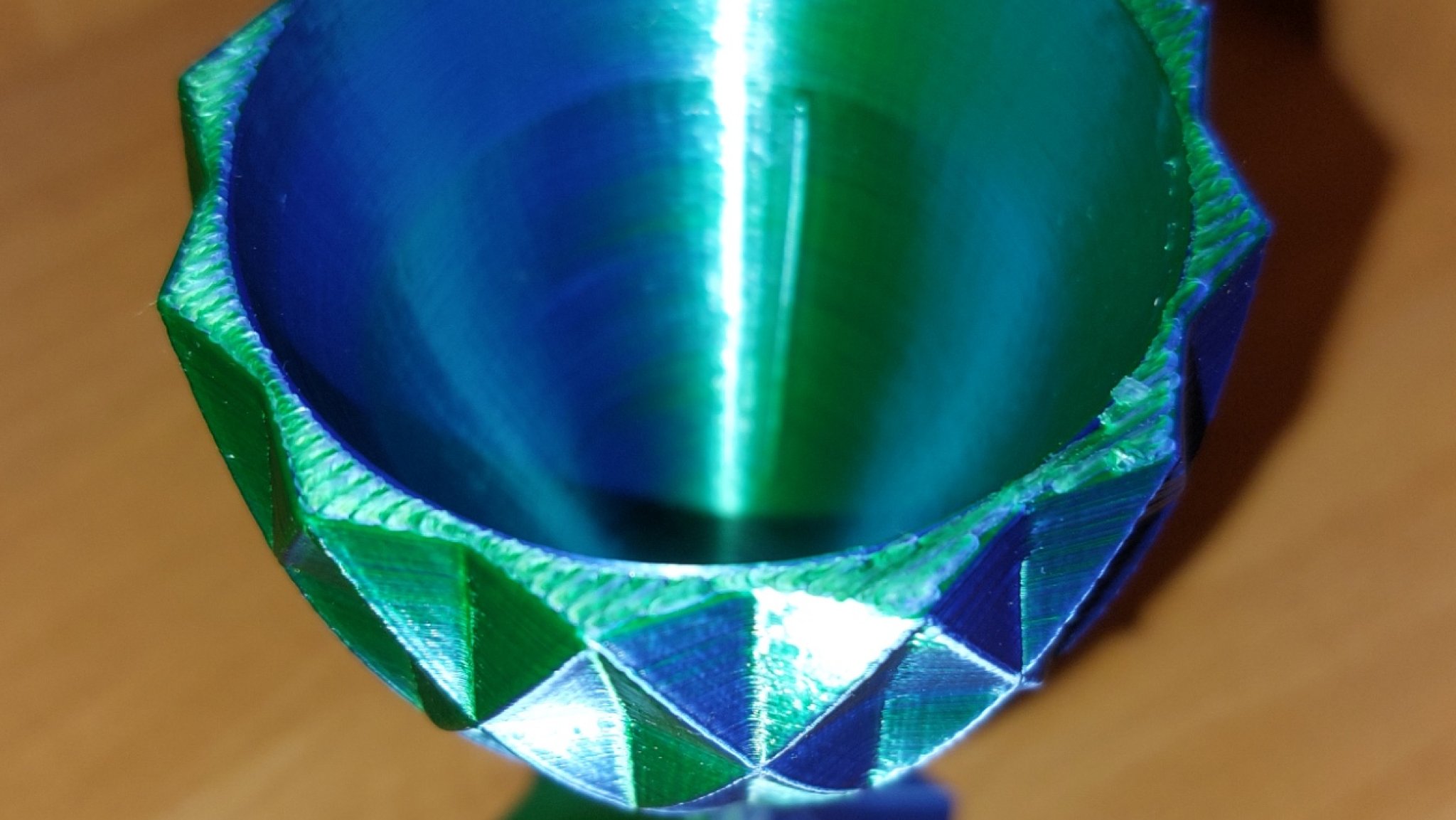 Greedy cup Pythagoras/Pitagoras cup