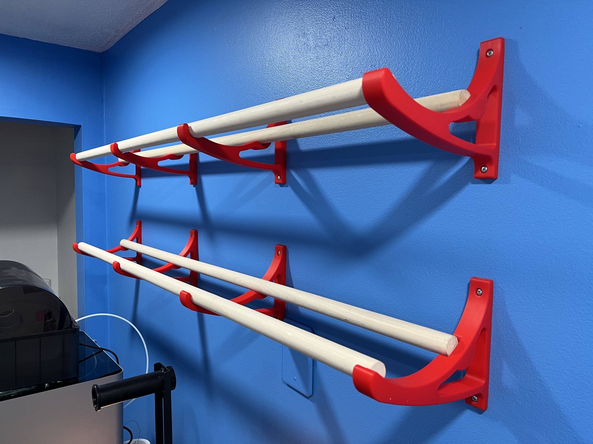 Tiêu đề Kệ lưu trữ ống chỉ Tóm tắt Tự hào trưng bày hơn